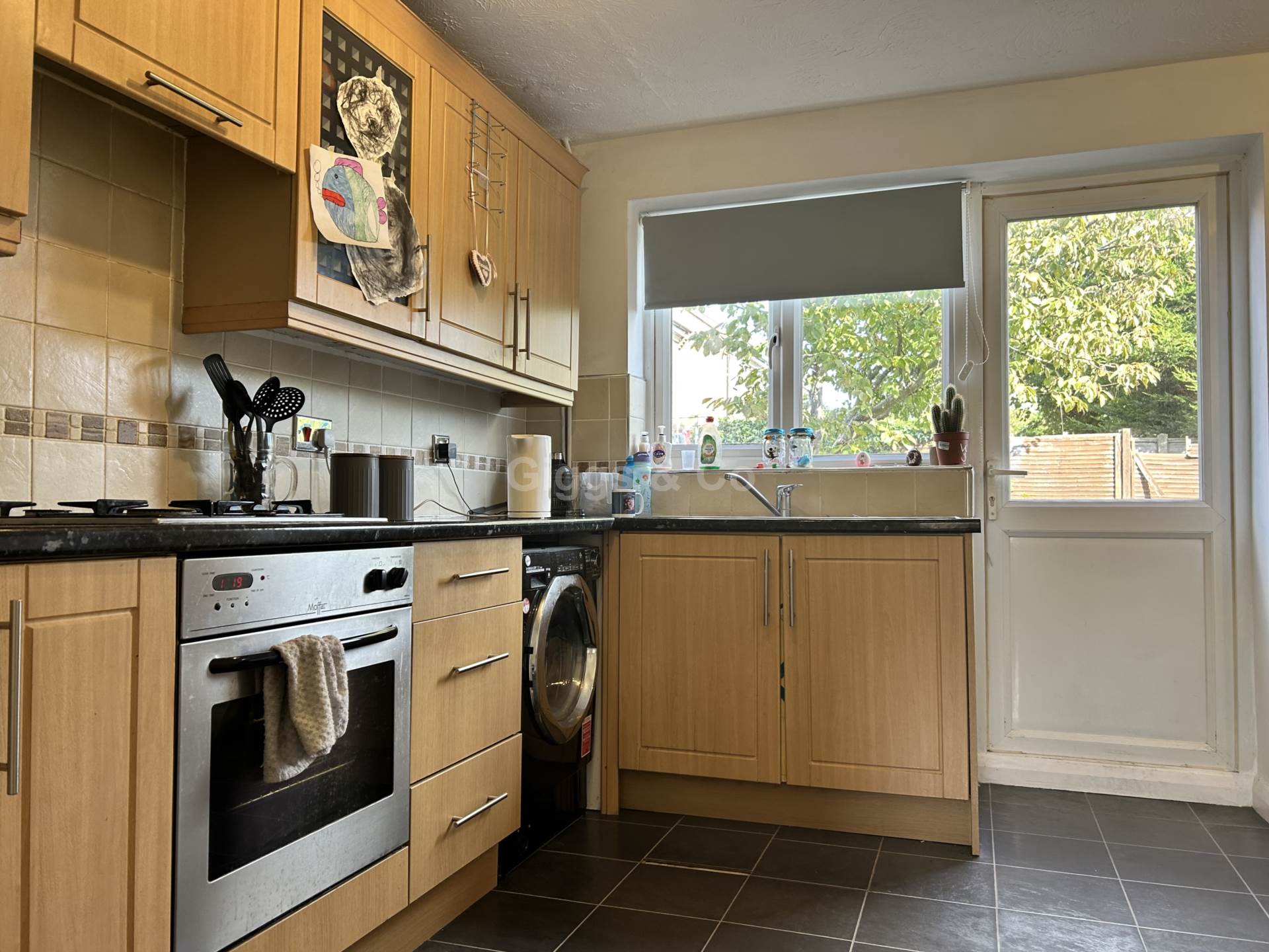 2 bed end of terrace house to rent in William Drive, Eynesbury, St Neots 1