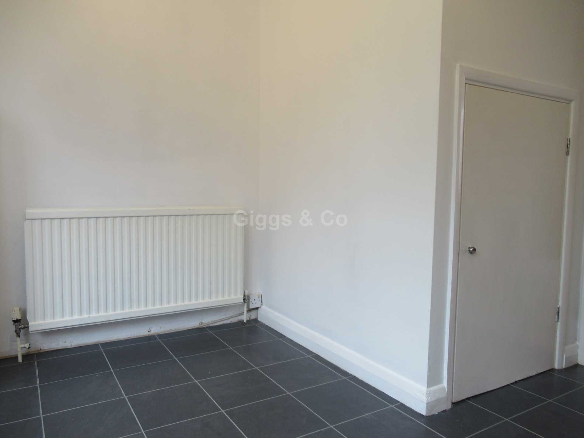 2 bed end of terrace house to rent in William Drive, Eynesbury, St Neots 2