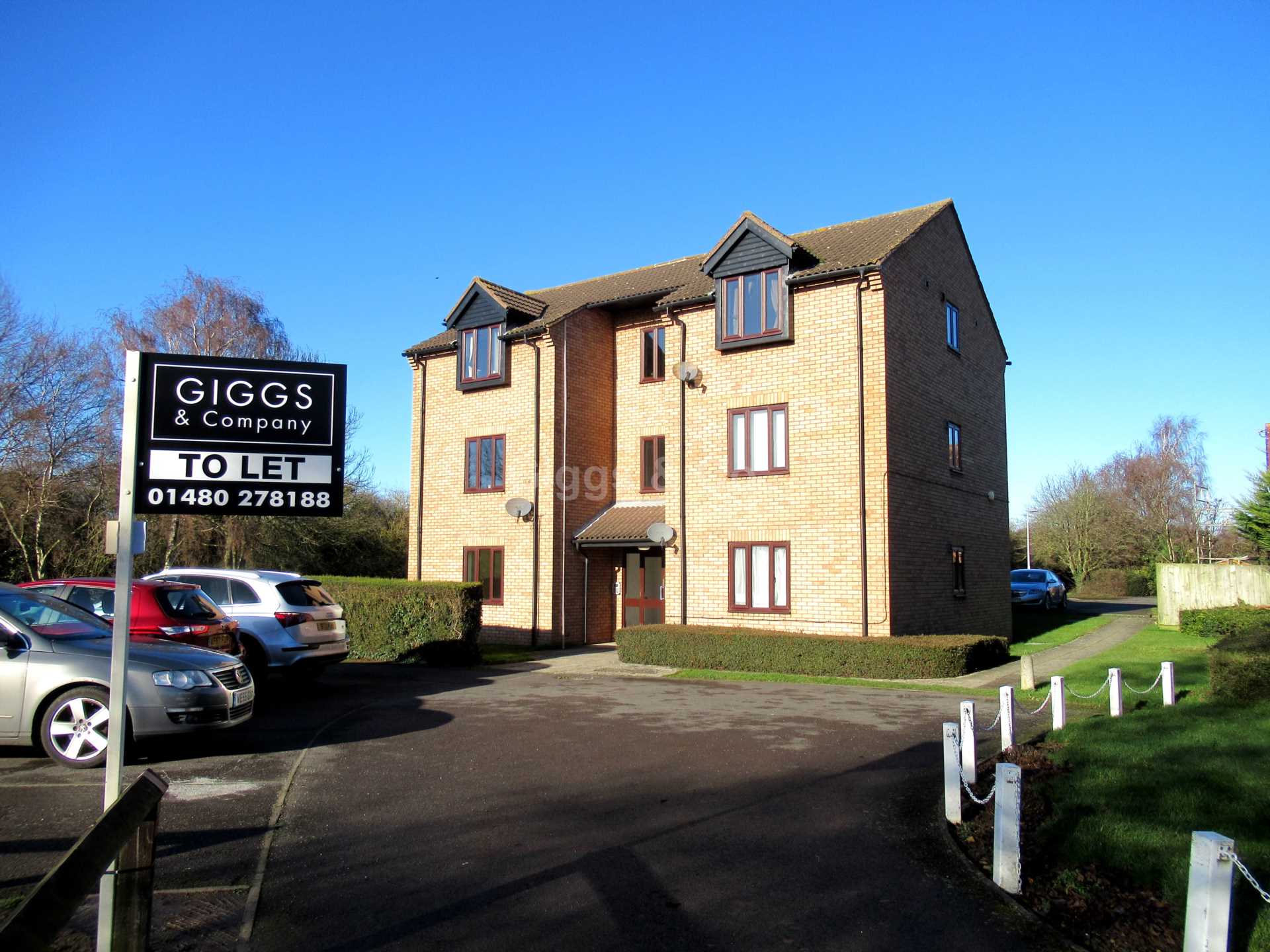 1 bed flat to rent in Burwell Road, Eaton Ford, St Neots  - Property Image 1