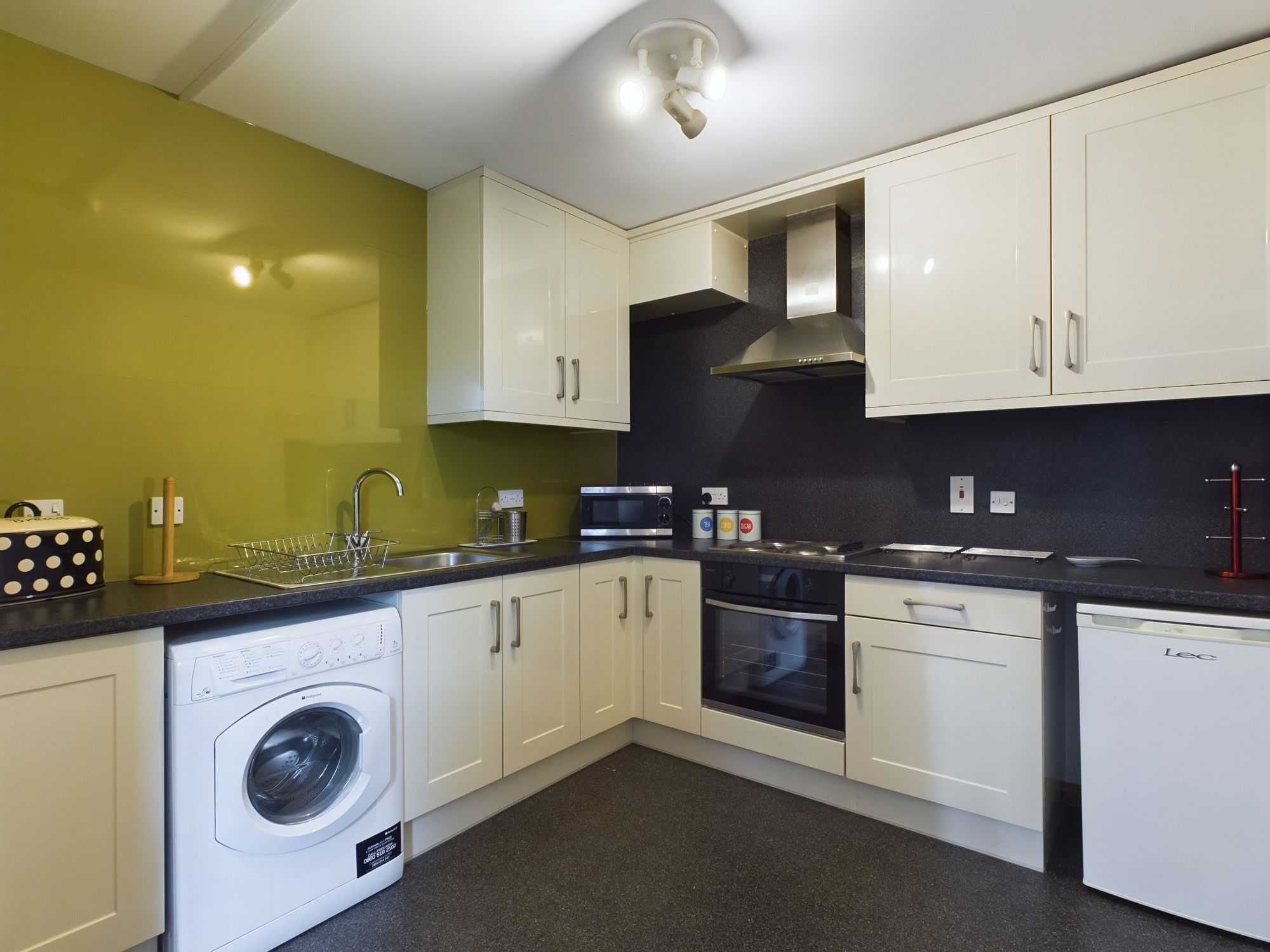 2 bed flat for sale in Ashgrove Road, Aberdeen 1