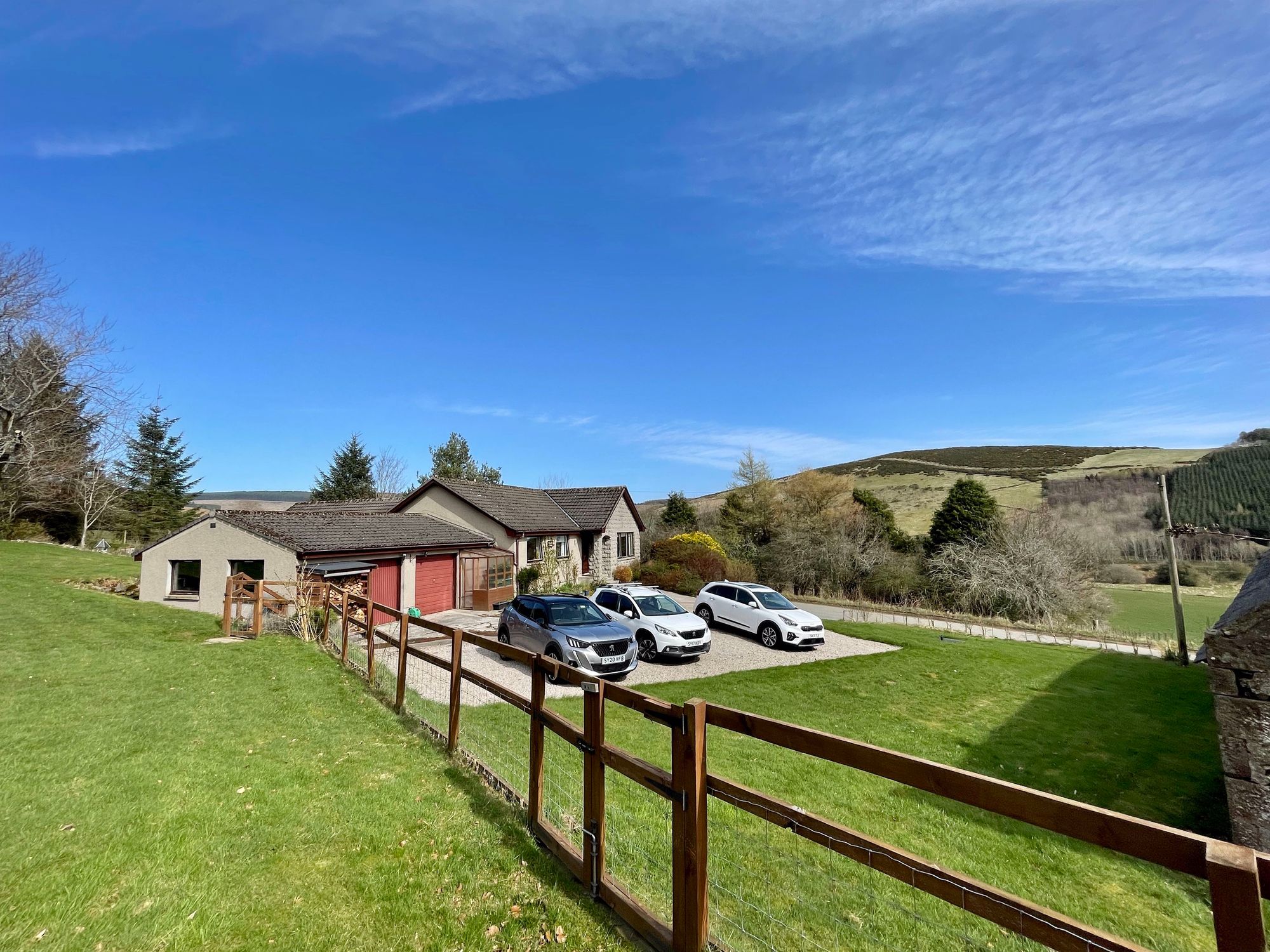 3 bed bungalow for sale in Tullynessle, Alford  - Property Image 29