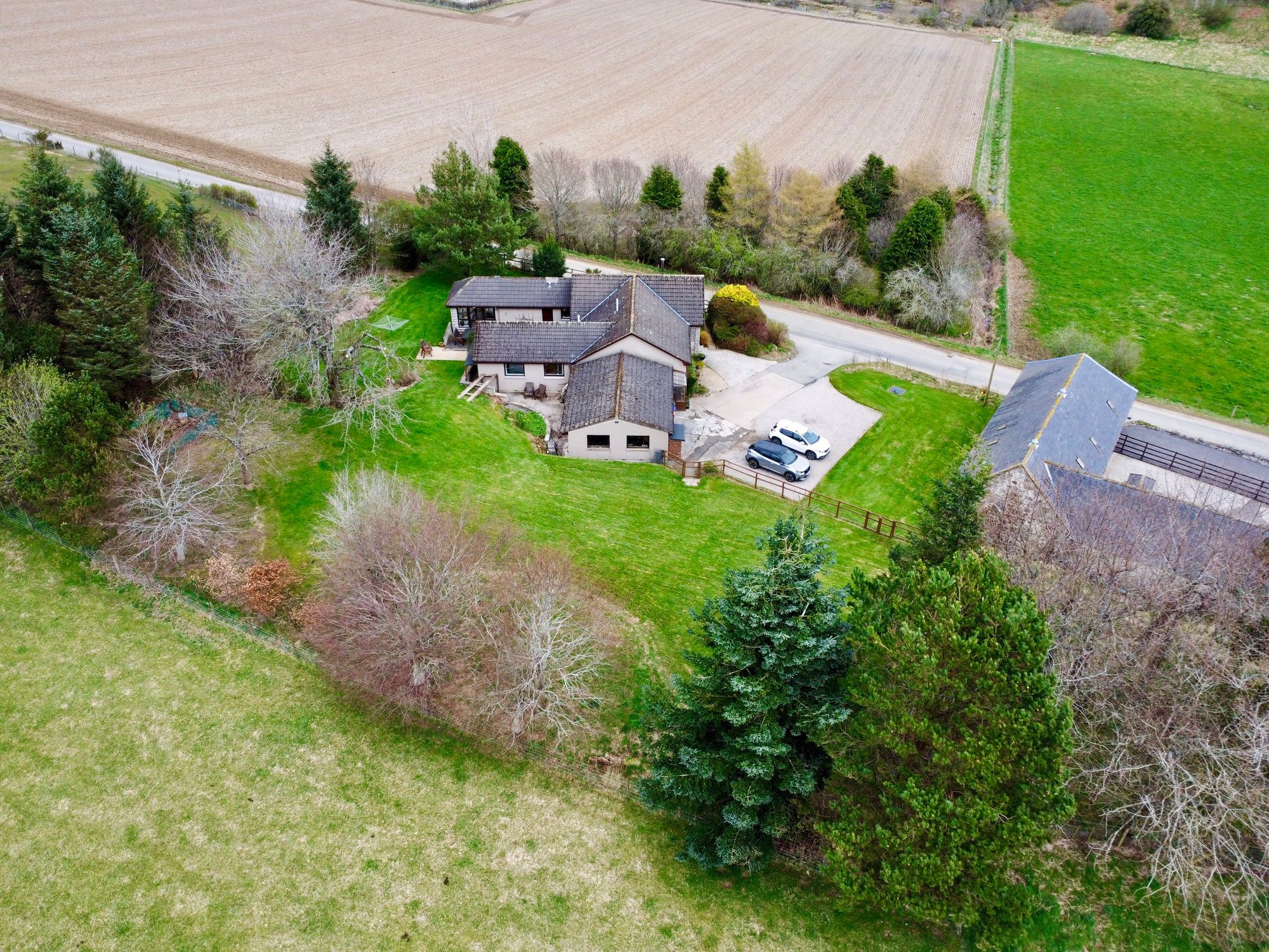 3 bed bungalow for sale in Tullynessle, Alford  - Property Image 35