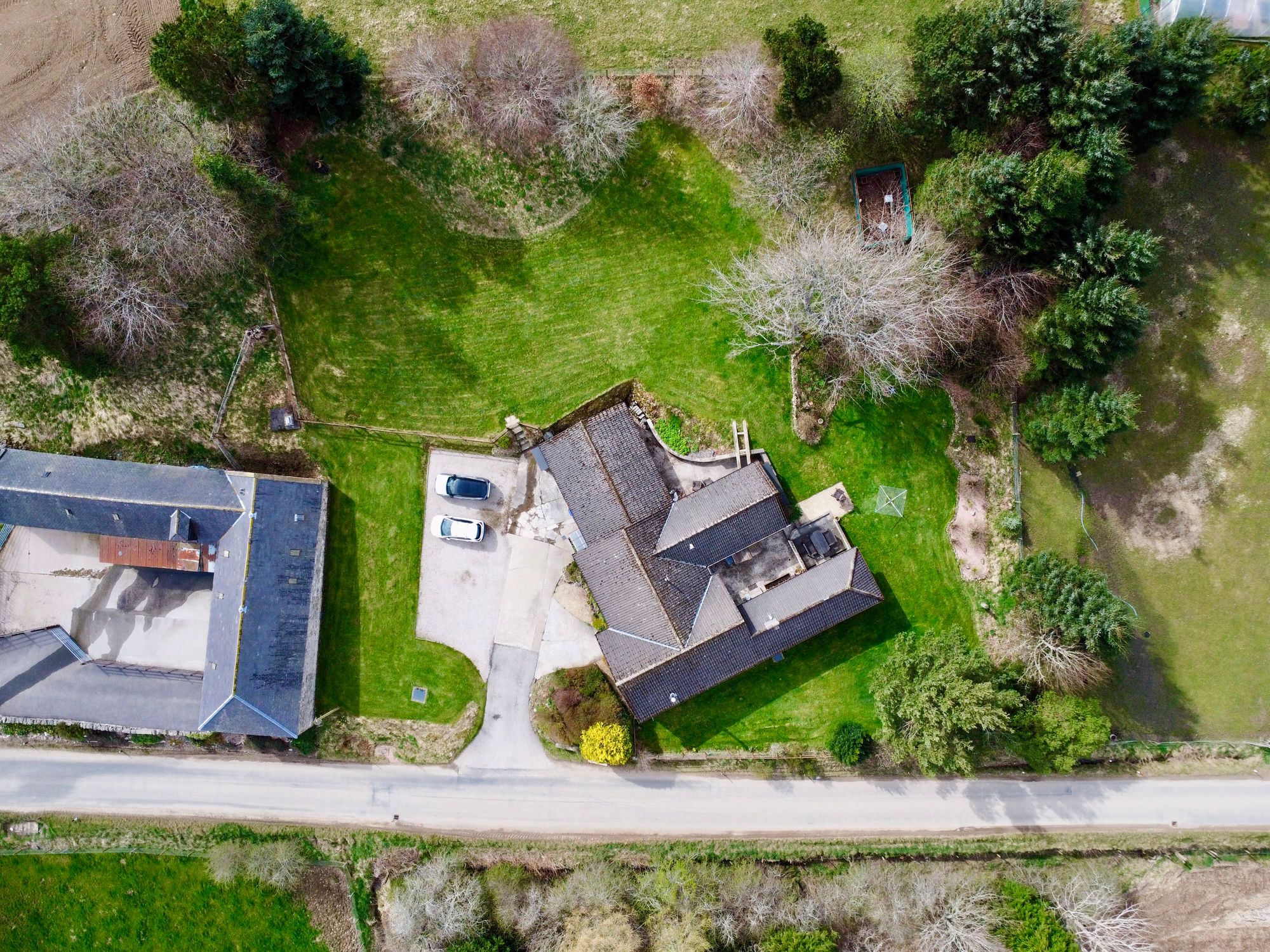 3 bed bungalow for sale in Tullynessle, Alford  - Property Image 38