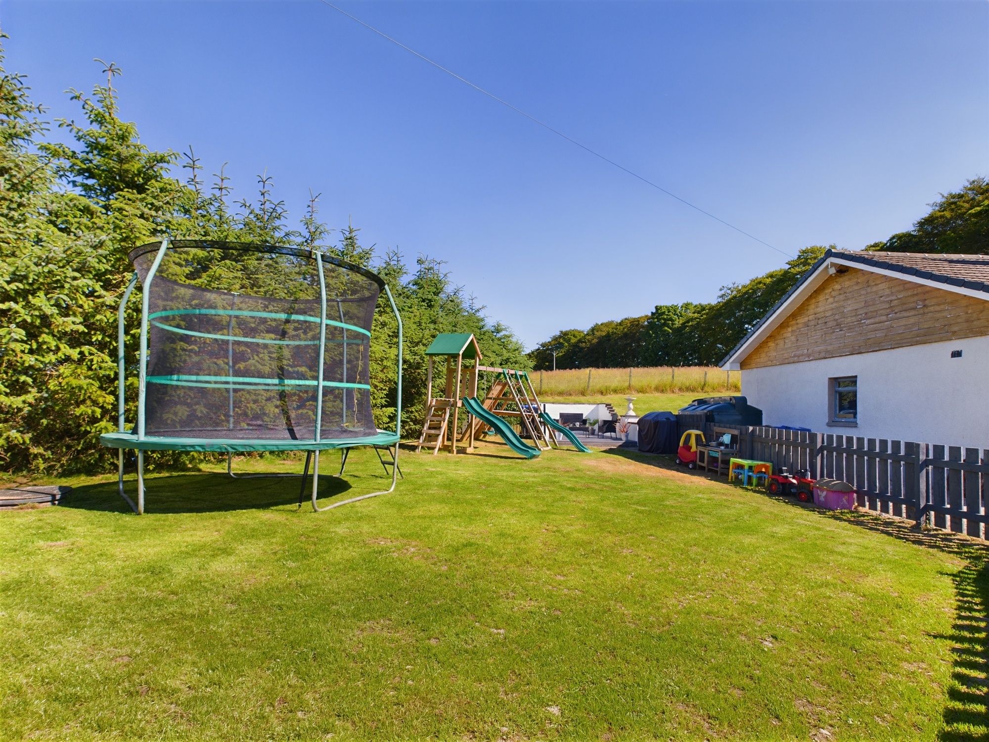 4 bed bungalow for sale in Mossat, Alford  - Property Image 29