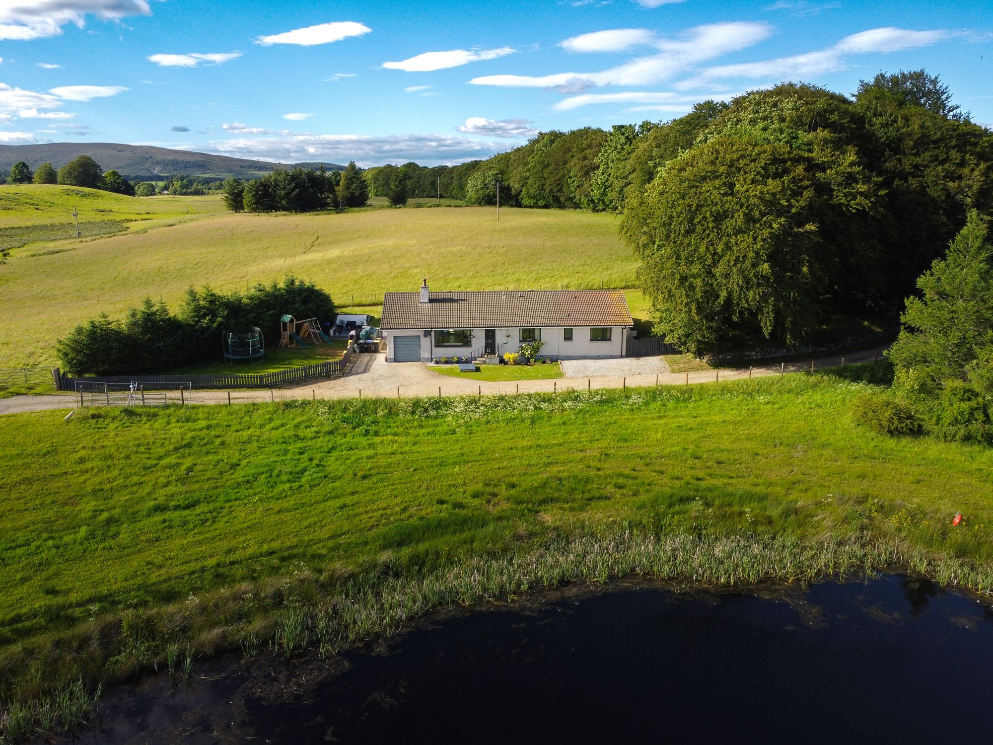 4 bed bungalow for sale in Mossat, Alford  - Property Image 35