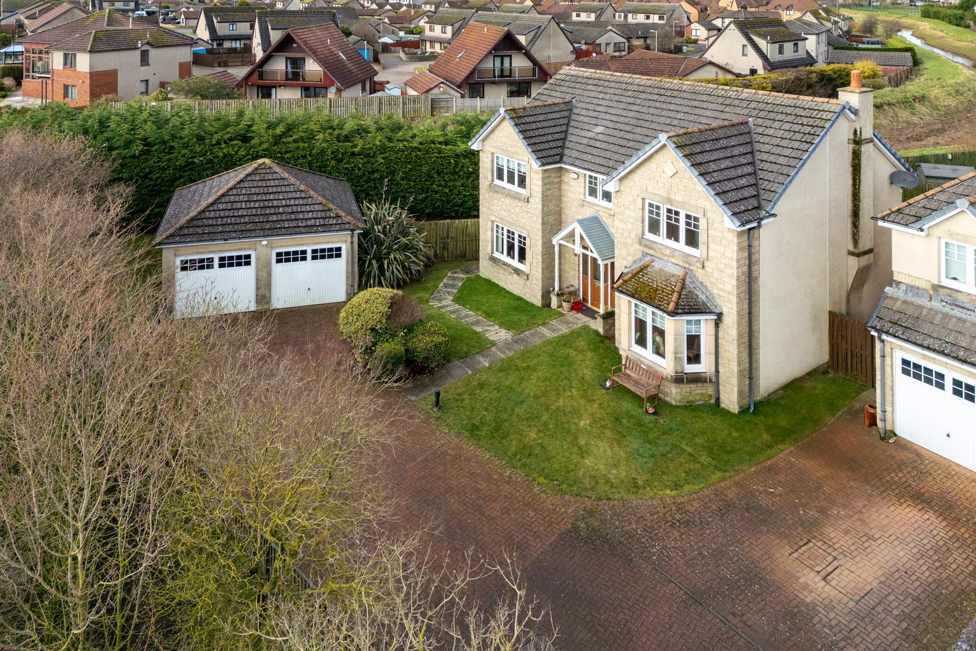 5 bed house for sale in Tiger Beach Drive, Carnoustie  - Property Image 3