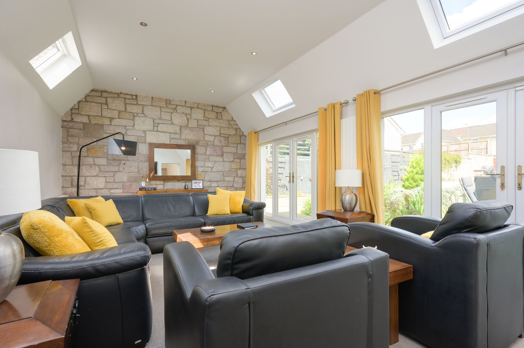 6 bed house for sale in Edinburgh Road, Bathgate  - Property Image 6