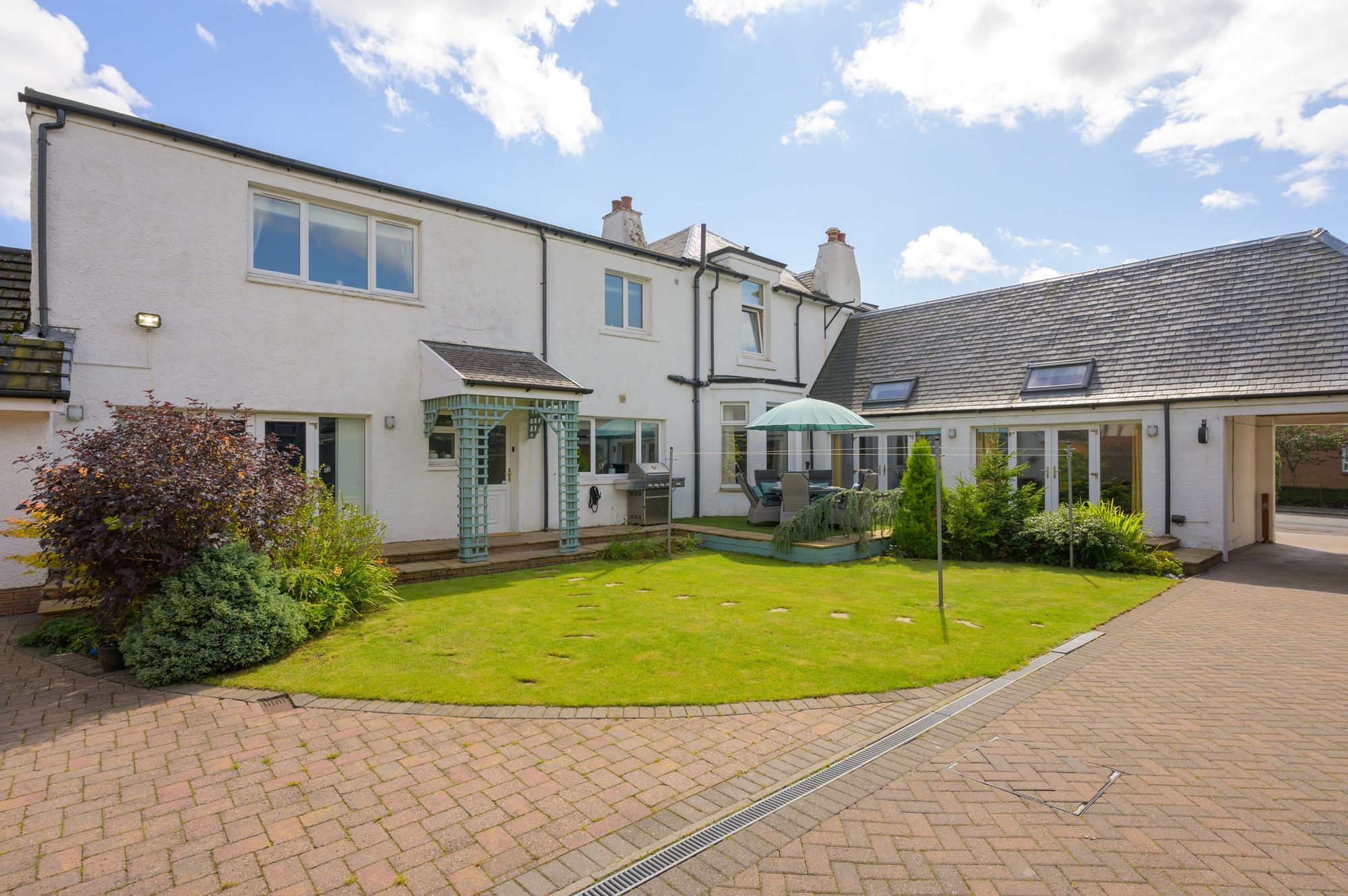 6 bed house for sale in Edinburgh Road, Bathgate  - Property Image 32