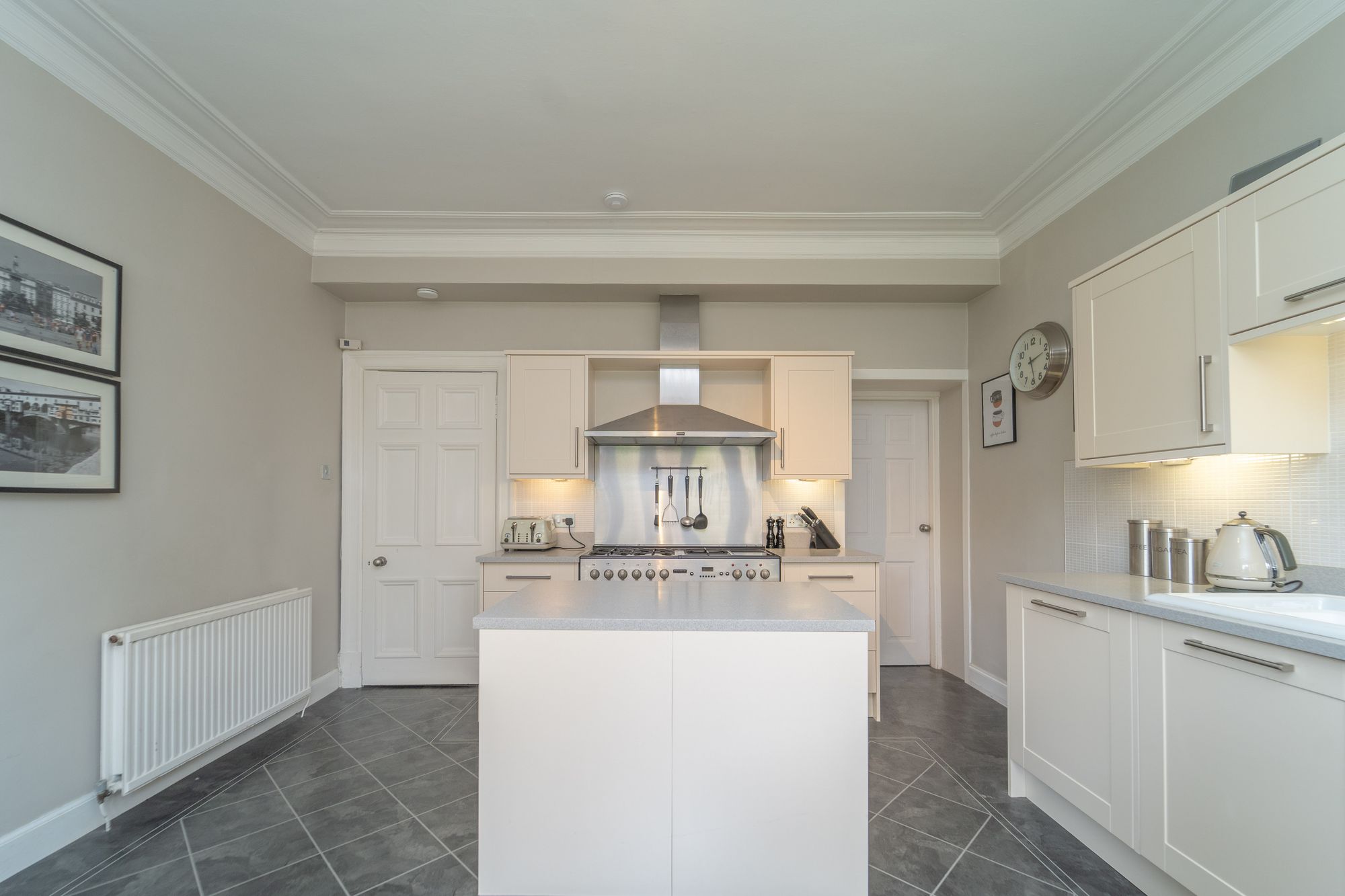 3 bed for sale in Manse Park, Broxburn  - Property Image 4