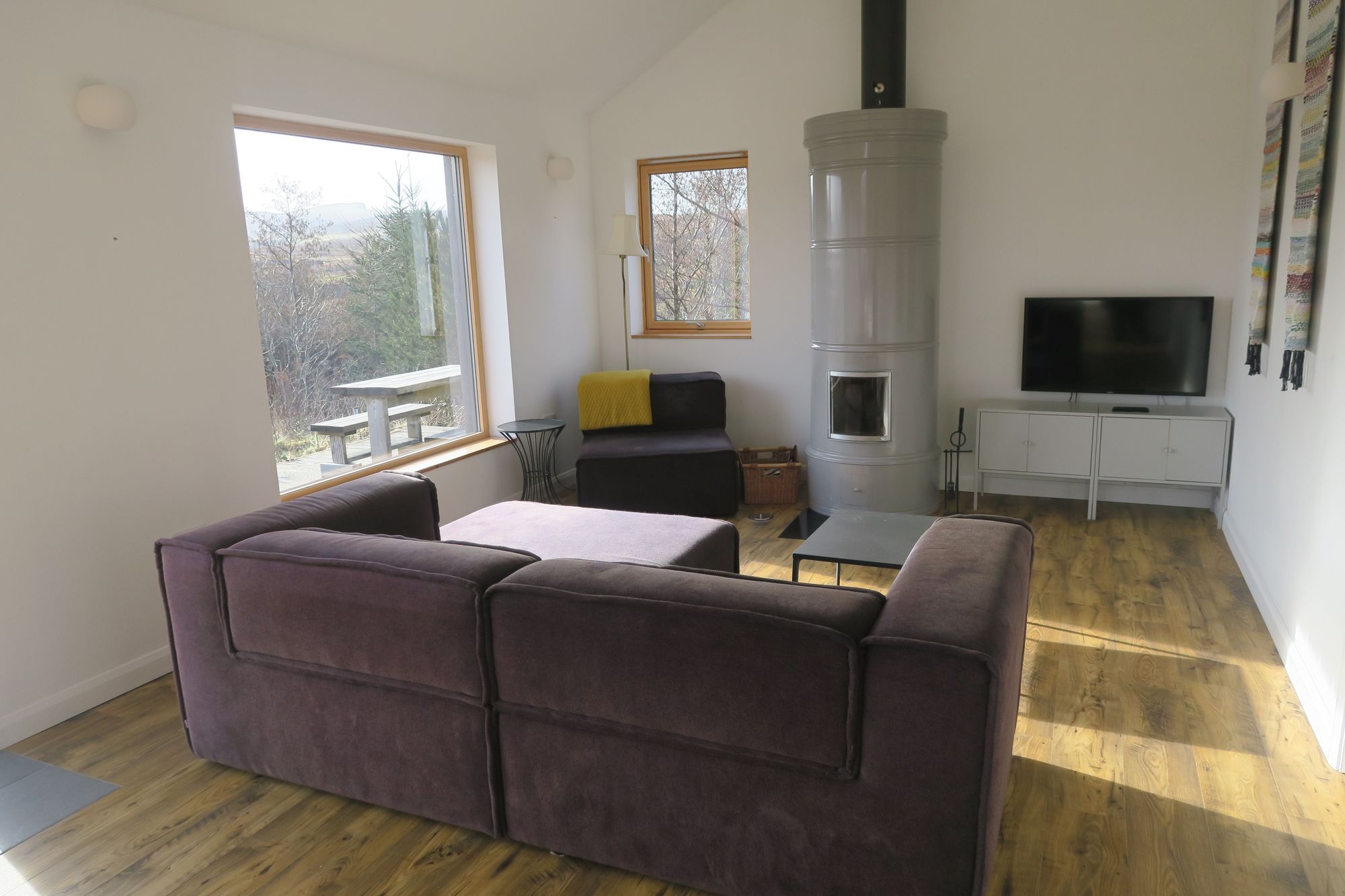 2 bed for sale in Feriniquarrie, Isle Of Skye  - Property Image 5