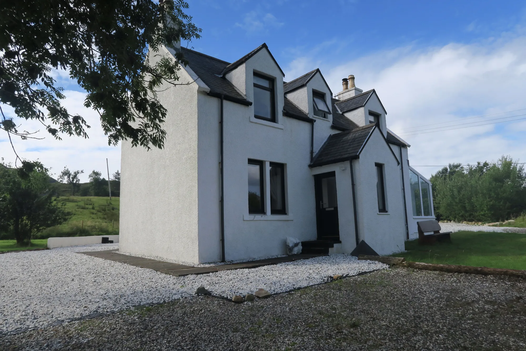 4 bed house for sale in Broadford, Isle Of Skye 1