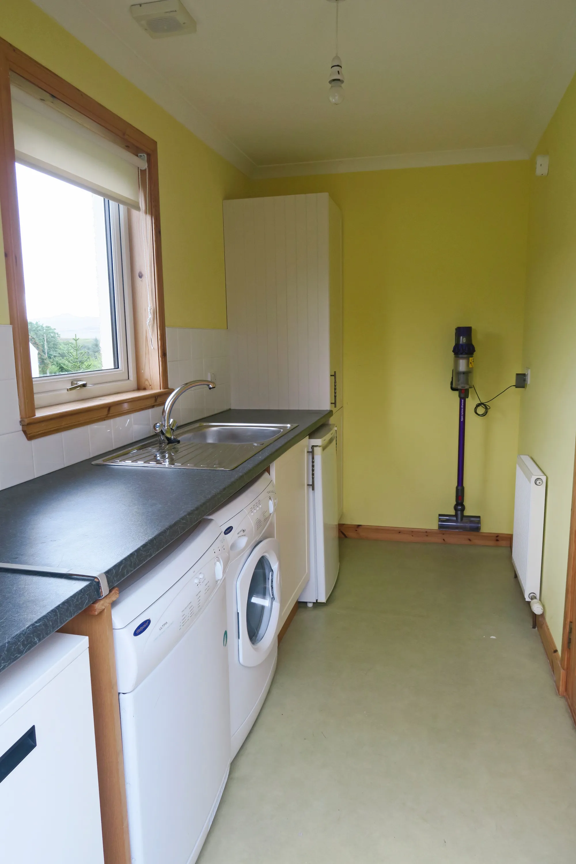 3 bed for sale in Kilmuir, Isle Of Skye  - Property Image 12