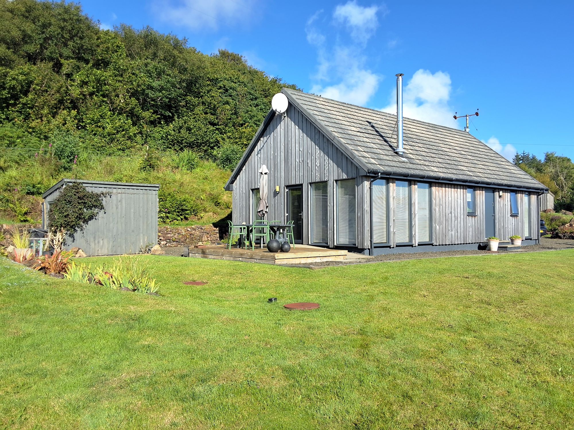 2 bed house for sale in Dunvegan, Isle Of Skye 1