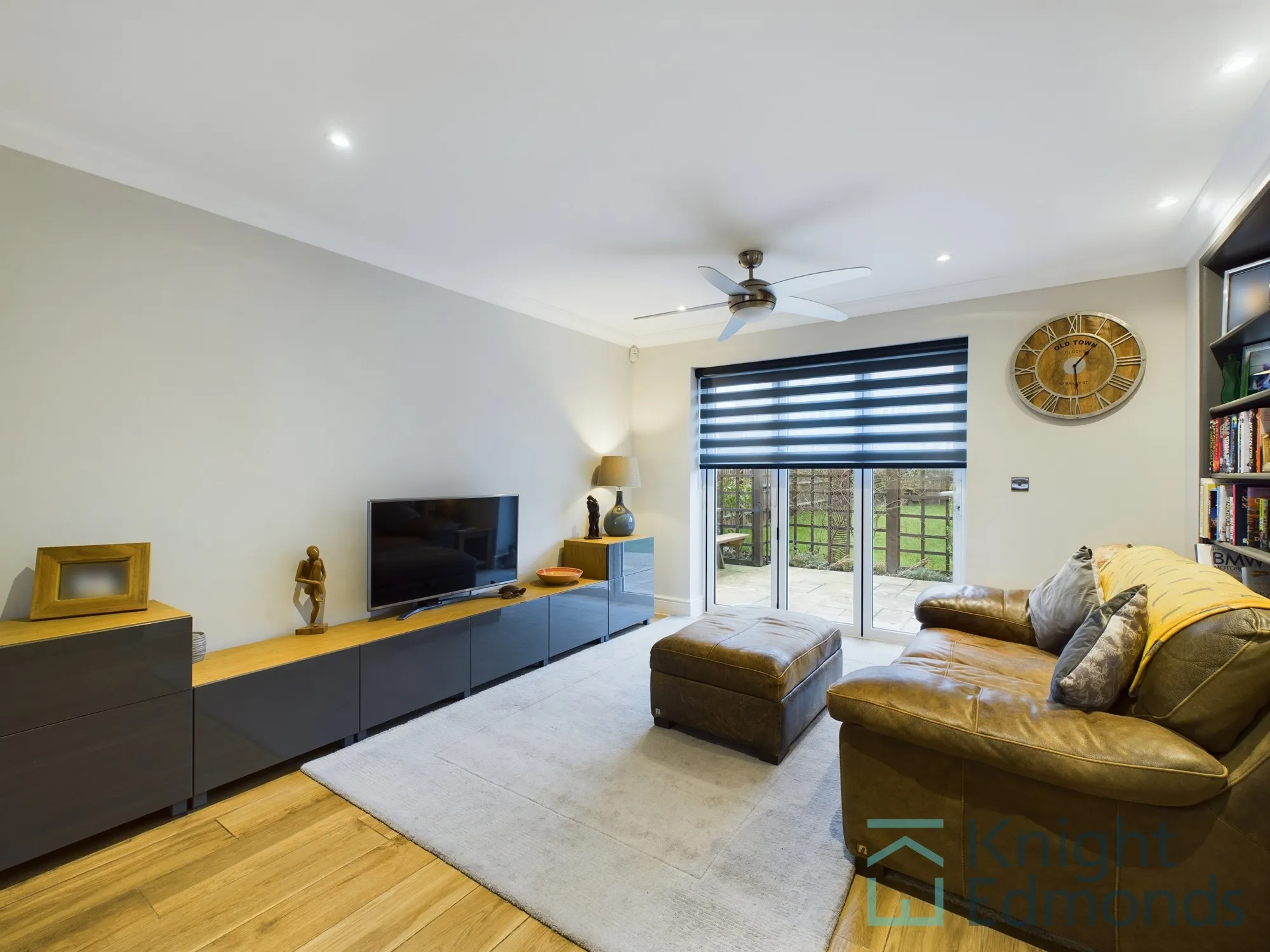 4 bed detached house for sale in Valdene Close, Maidstone  - Property Image 7
