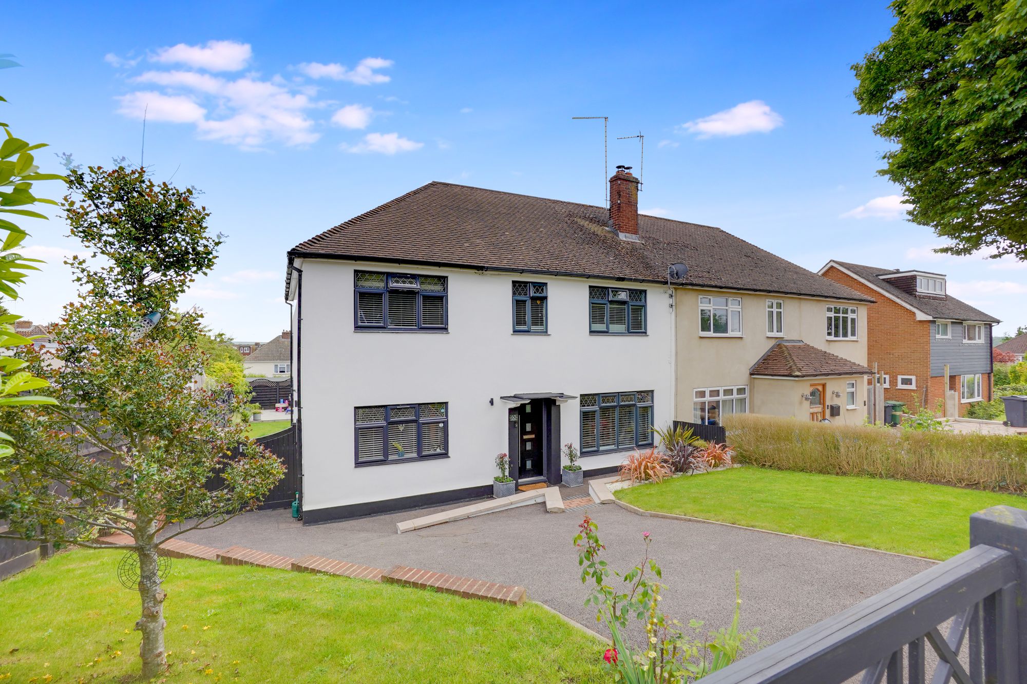 4 bed house for sale in Chamberlain Avenue, Maidstone  - Property Image 1