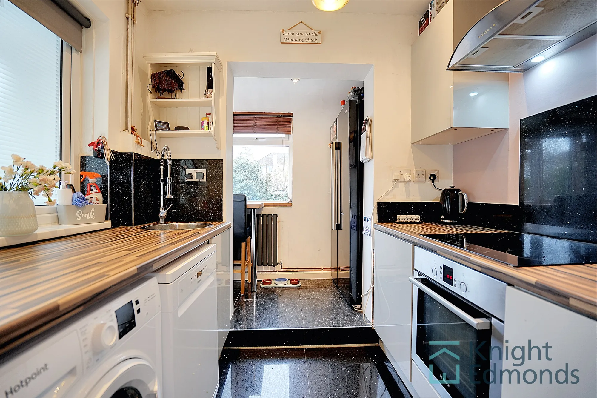 2 bed maisonette for sale in Wordsworth Road, Maidstone  - Property Image 3