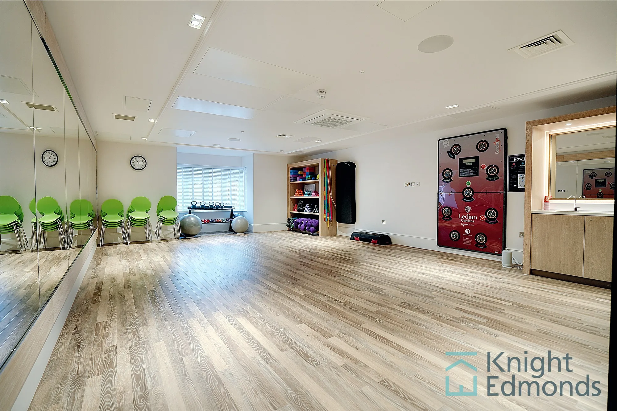 1 bed apartment for sale in Kings Square, Maidstone  - Property Image 12