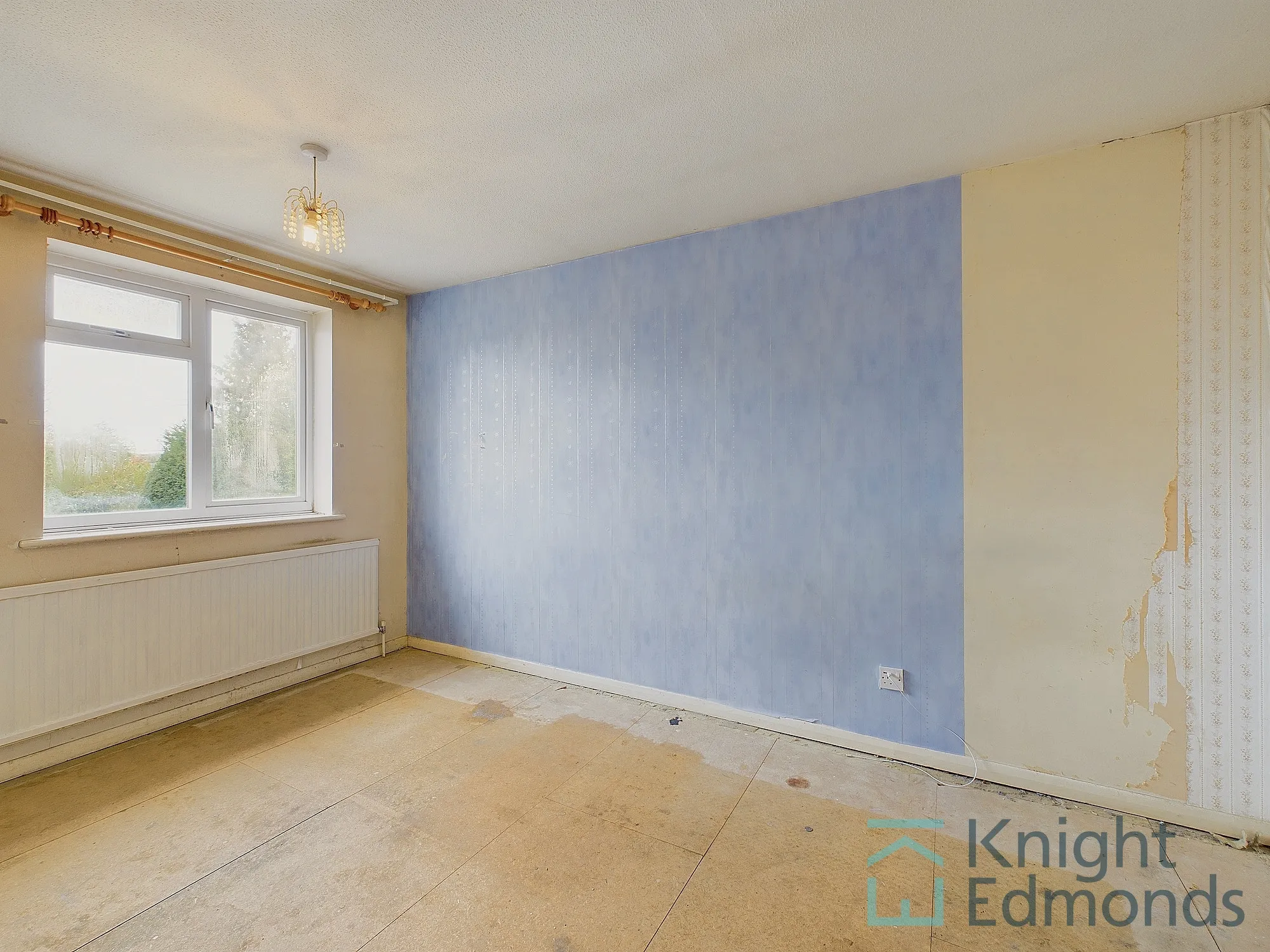 3 bed mid-terraced house for sale in Elmstone Close, Maidstone  - Property Image 6