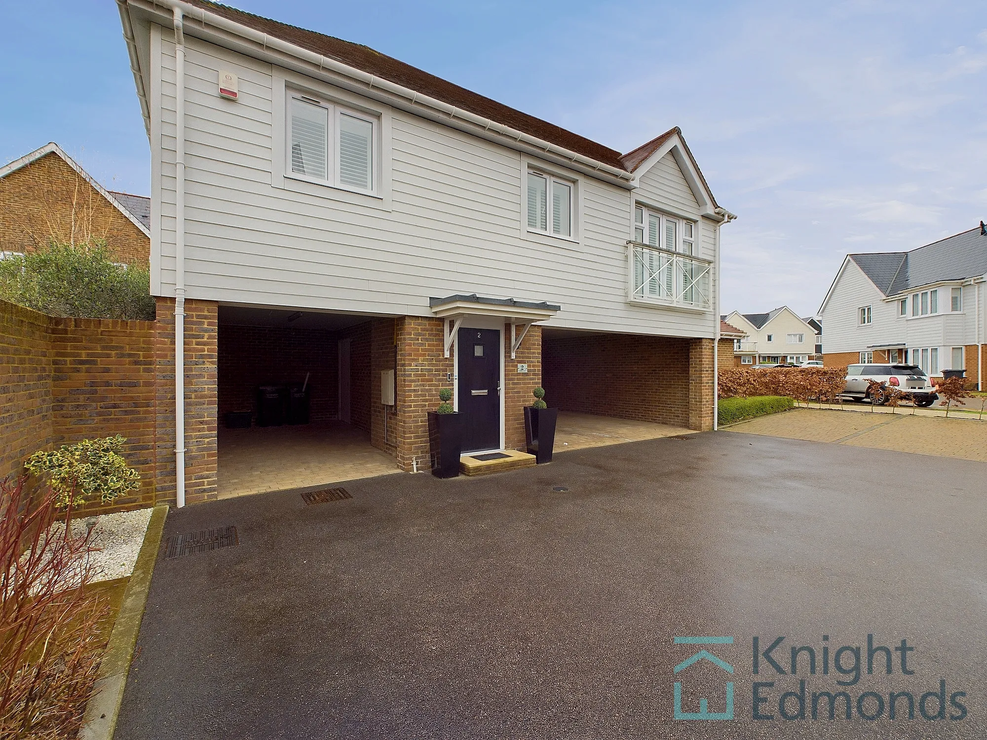 2 bed apartment for sale in Wingate Close, Snodland  - Property Image 1