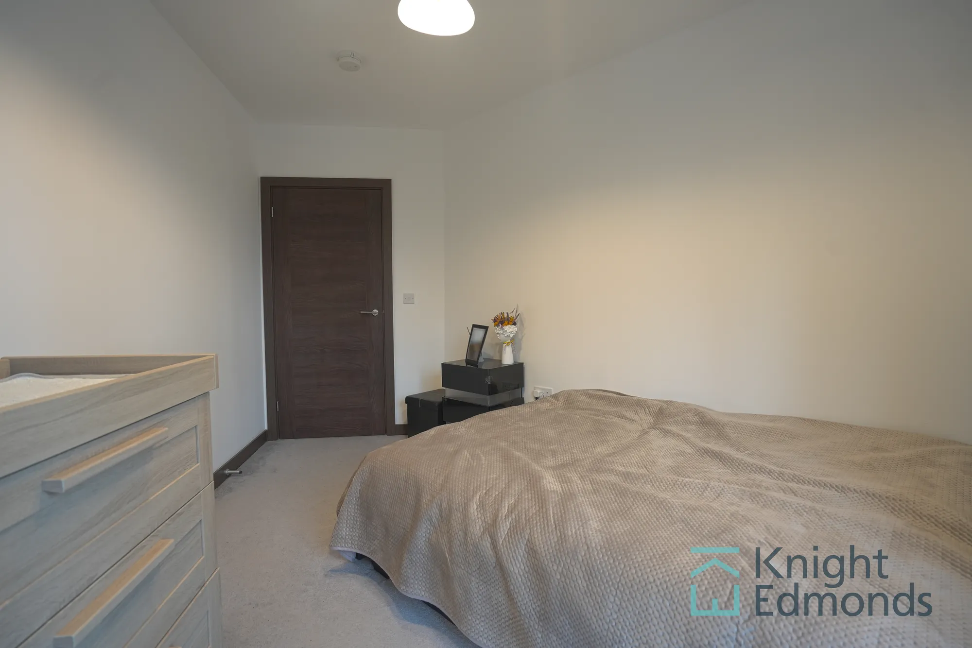 2 bed apartment for sale in Waterhouse Avenue, Maidstone  - Property Image 8