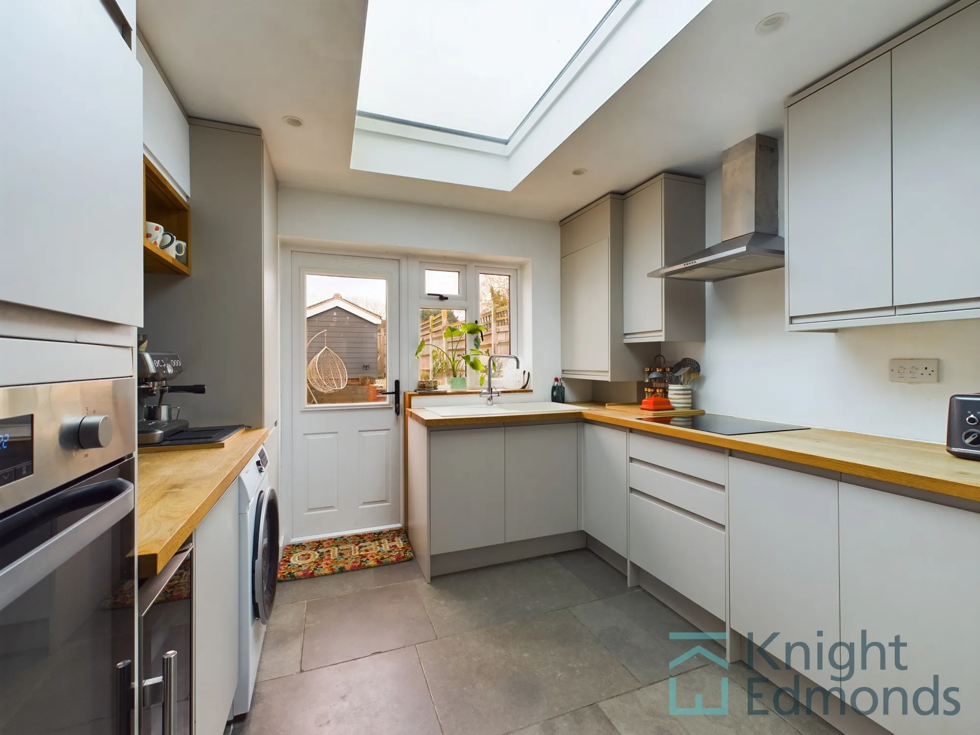 2 bed mid-terraced house for sale in Forge Lane, Maidstone  - Property Image 2