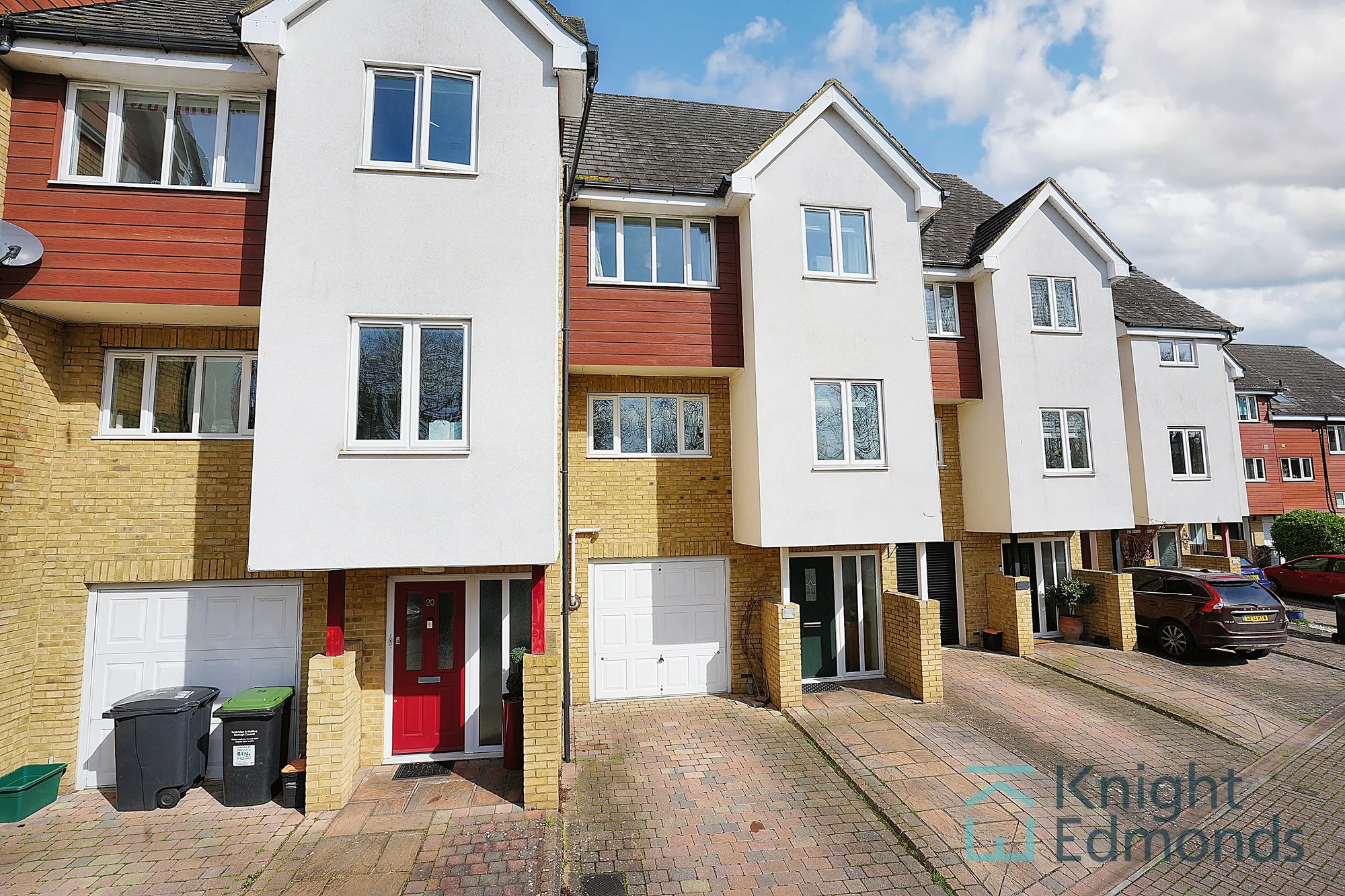 4 bed mid-terraced house for sale in Friars View, Aylesford  - Property Image 2
