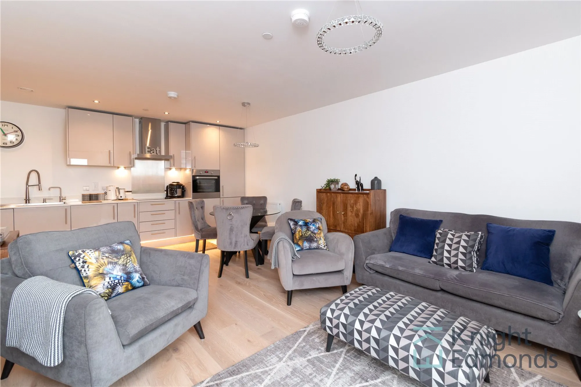 2 bed apartment for sale in Rosalind Drive, Maidstone, ME14