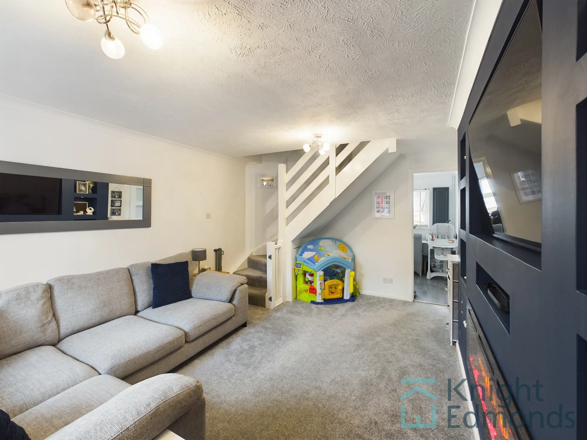 2 bed for sale in Redsells Close, Maidstone  - Property Image 6