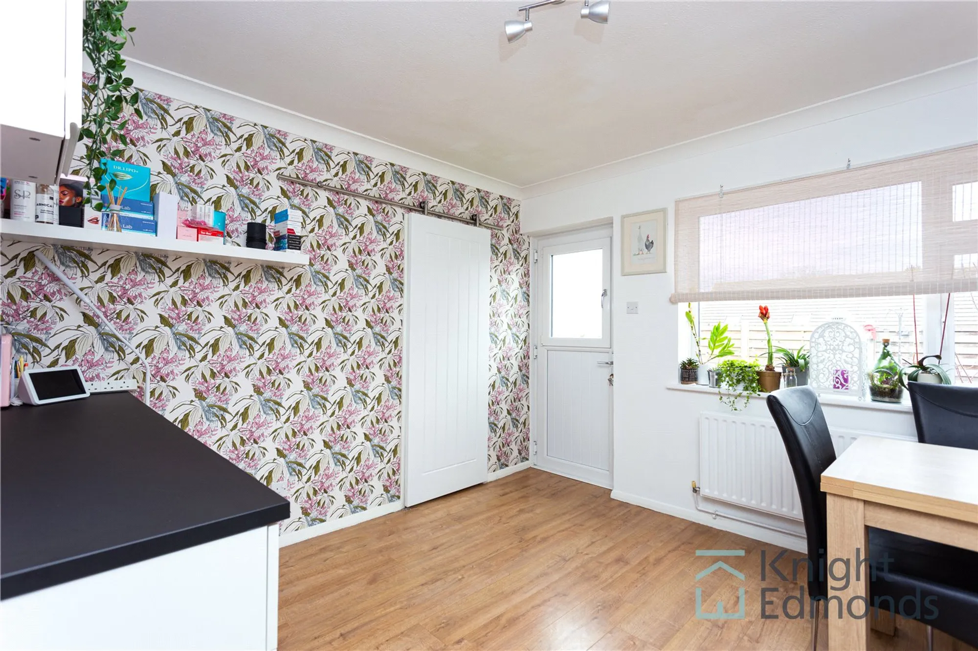 3 bed mid-terraced house for sale in Junction Road, Gillingham  - Property Image 6