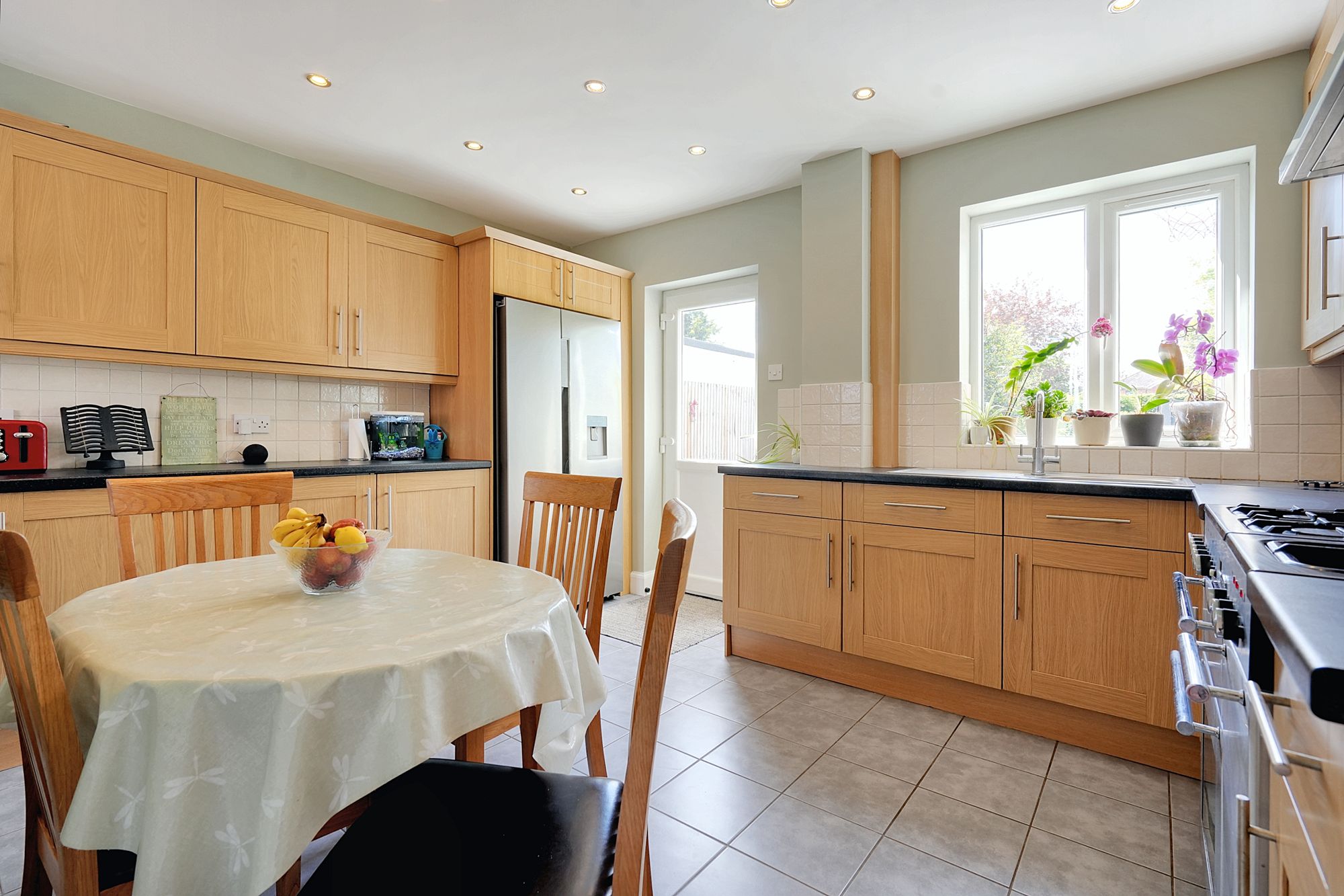 3 bed house for sale in Norrington Road, Maidstone  - Property Image 3