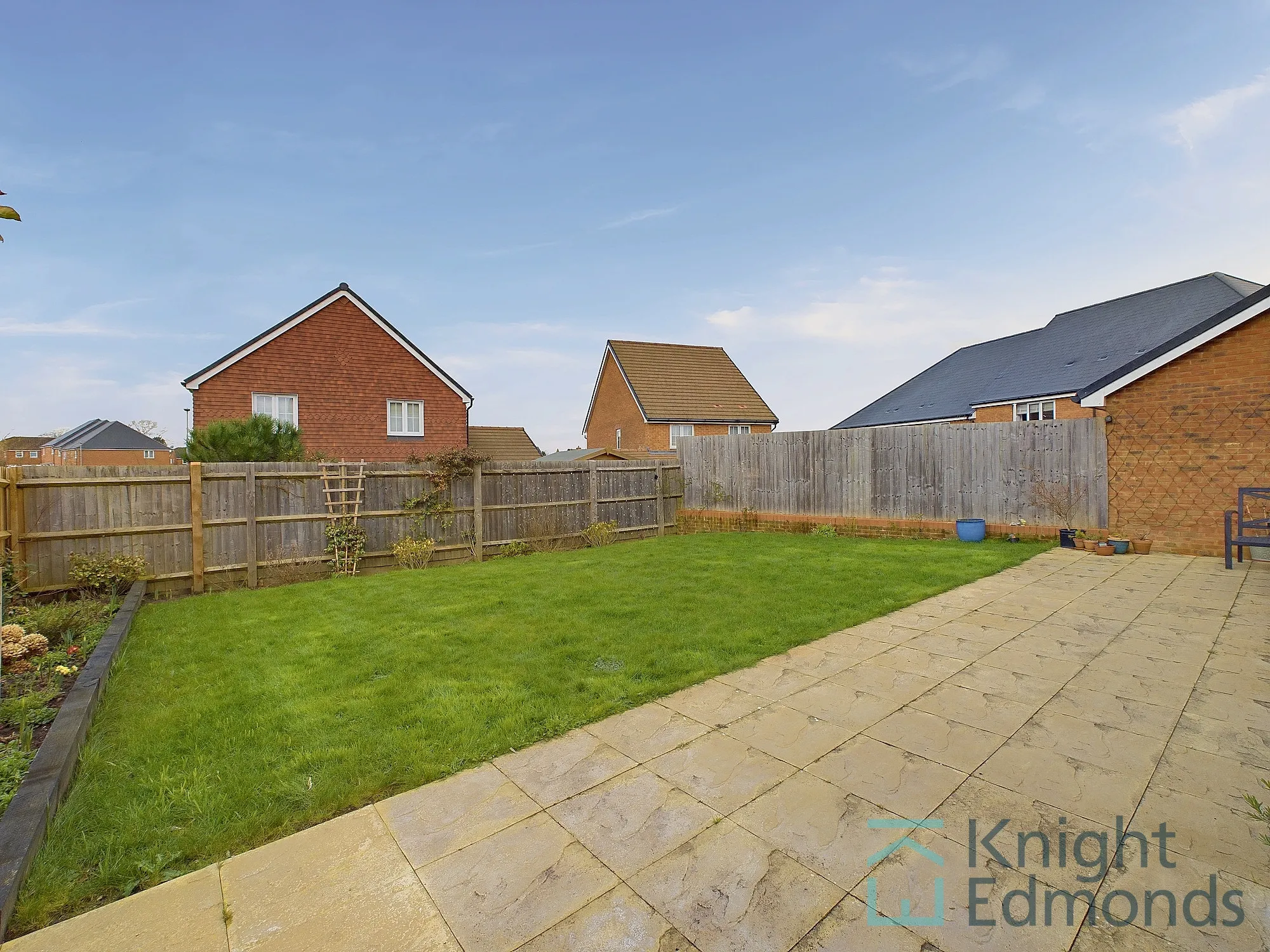 3 bed detached house for sale in Kennards Road, Maidstone  - Property Image 5