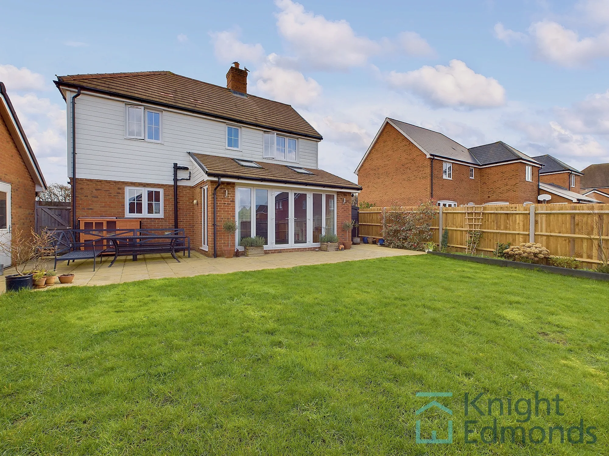 3 bed detached house for sale in Kennards Road, Maidstone  - Property Image 11