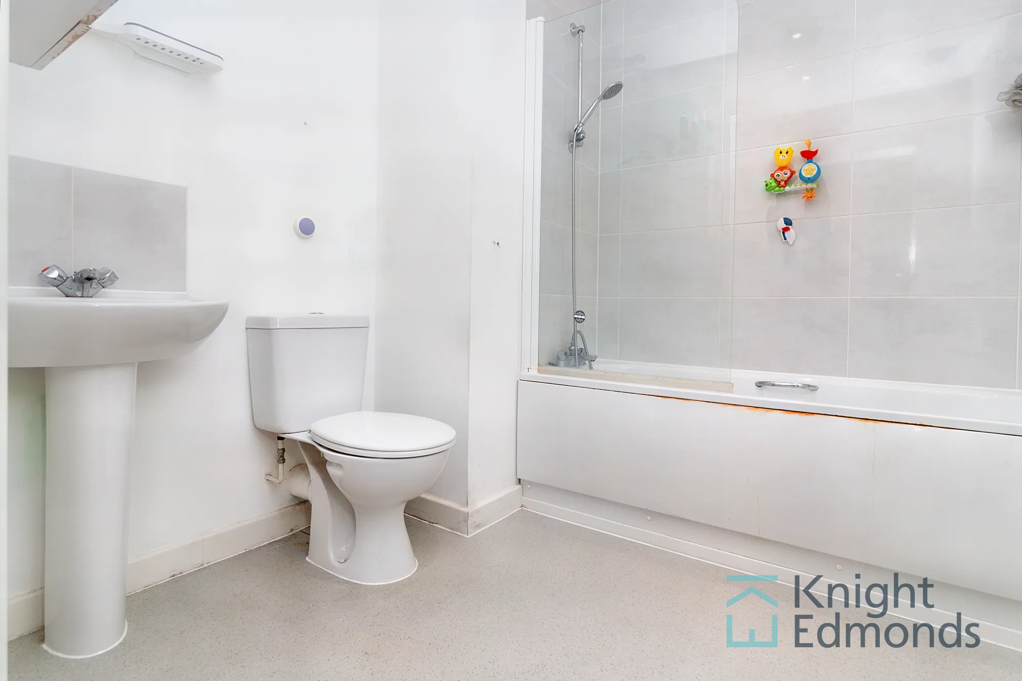 2 bed flat for sale in St. Faiths Street, Maidstone  - Property Image 7