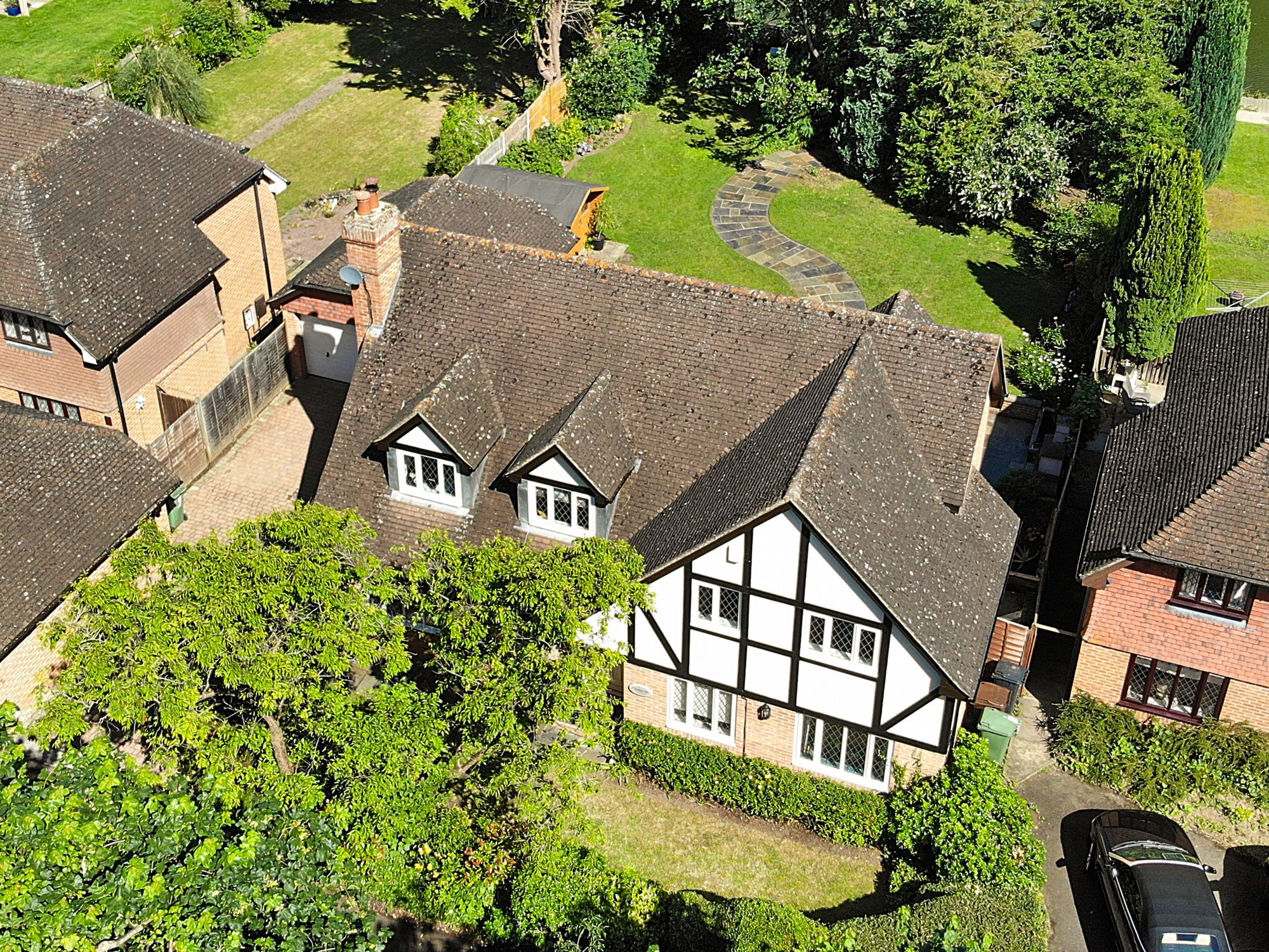 5 bed house for sale in Waters Edge, Maidstone  - Property Image 1