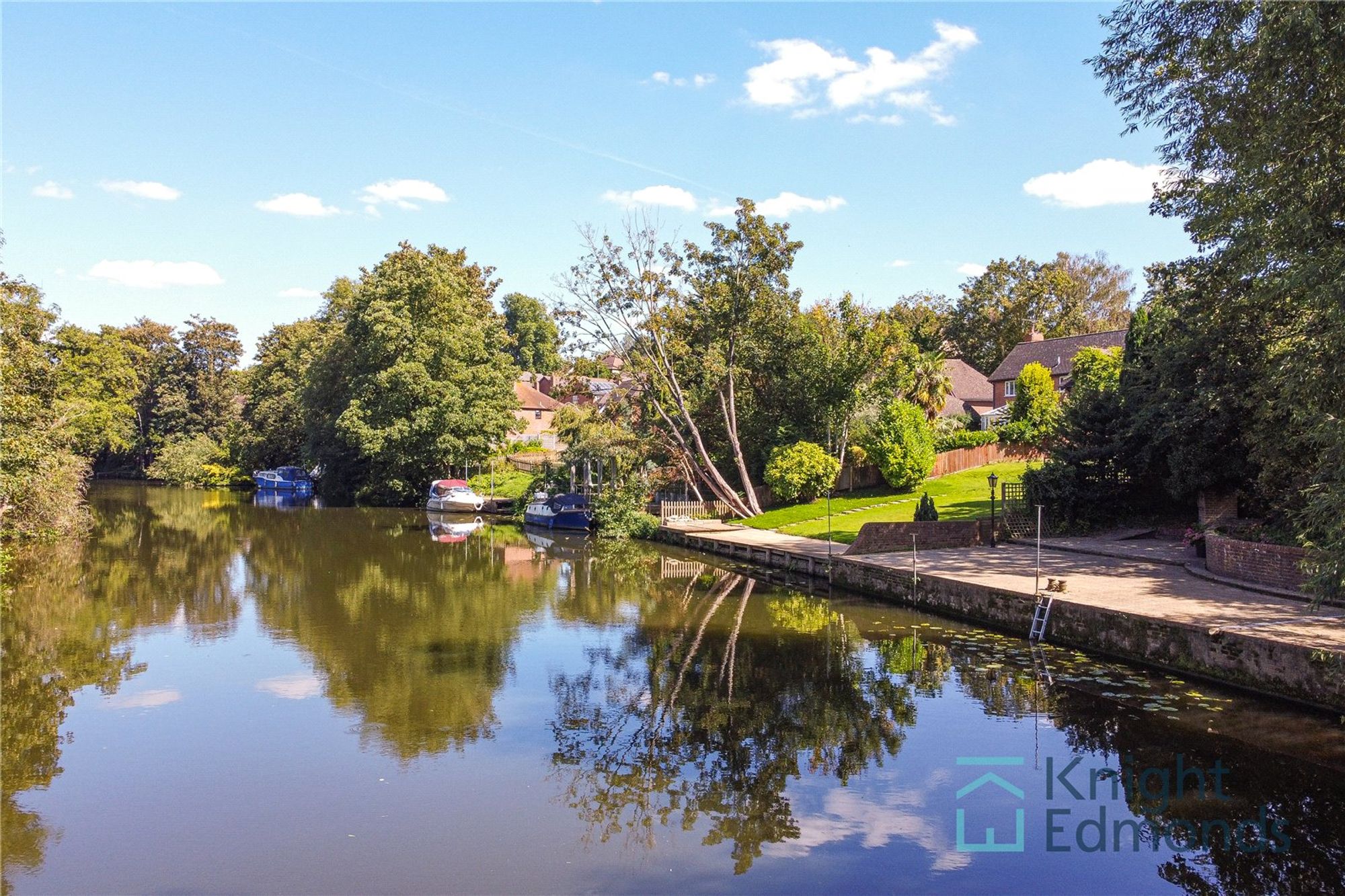 5 bed house for sale in Waters Edge, Maidstone  - Property Image 2