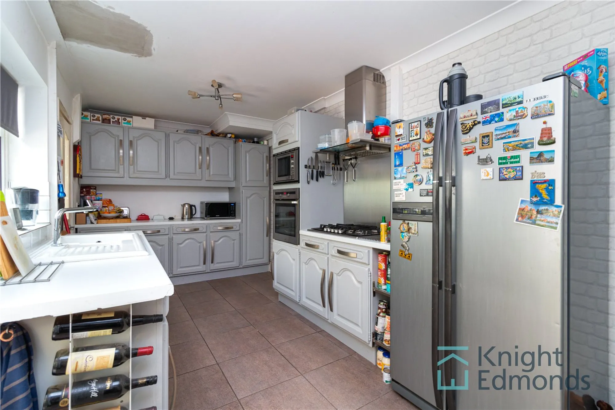 3 bed end of terrace house for sale in Plains Avenue, Maidstone  - Property Image 6