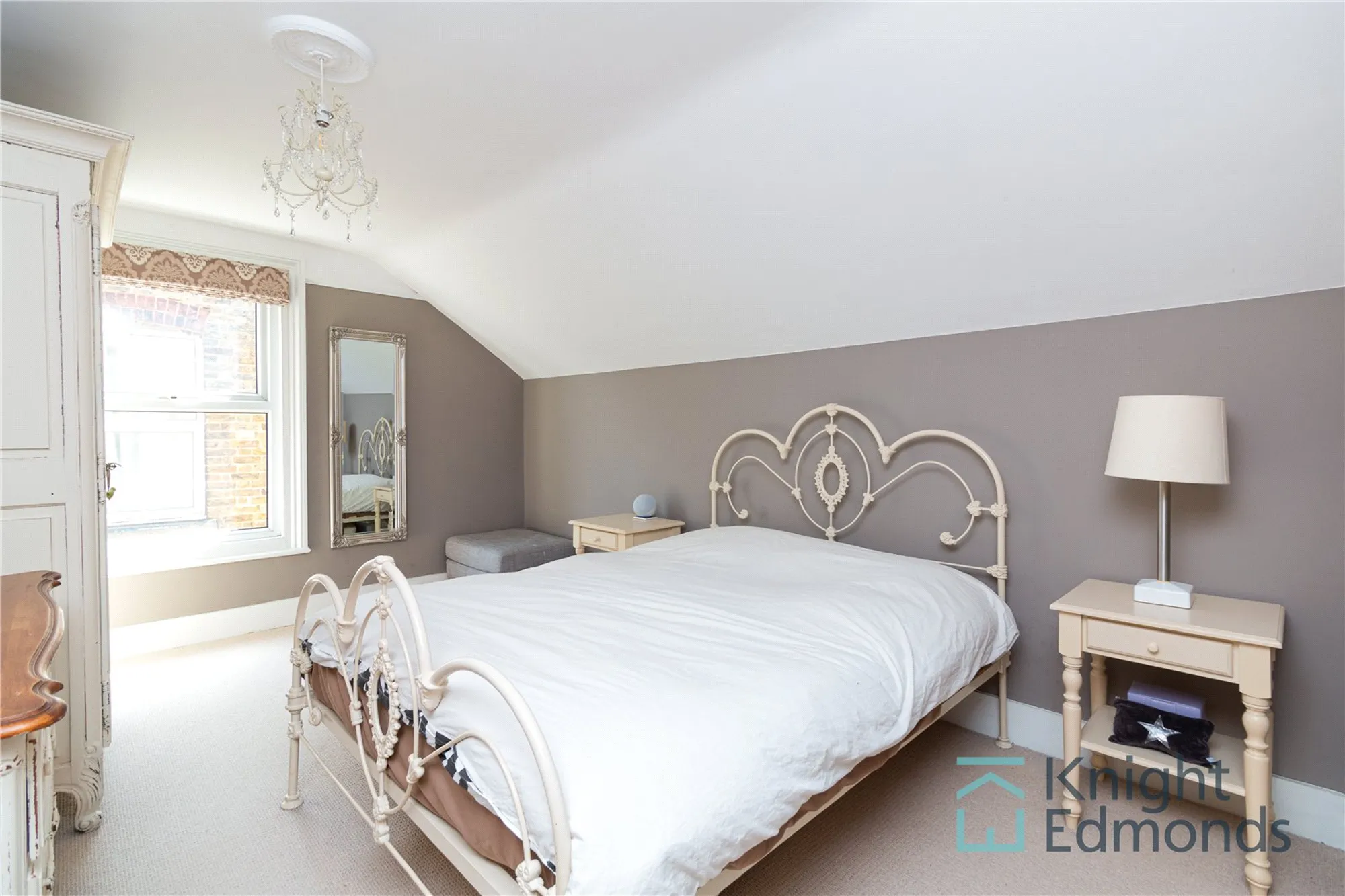 4 bed semi-detached house for sale in Cornwallis Road, Maidstone  - Property Image 15
