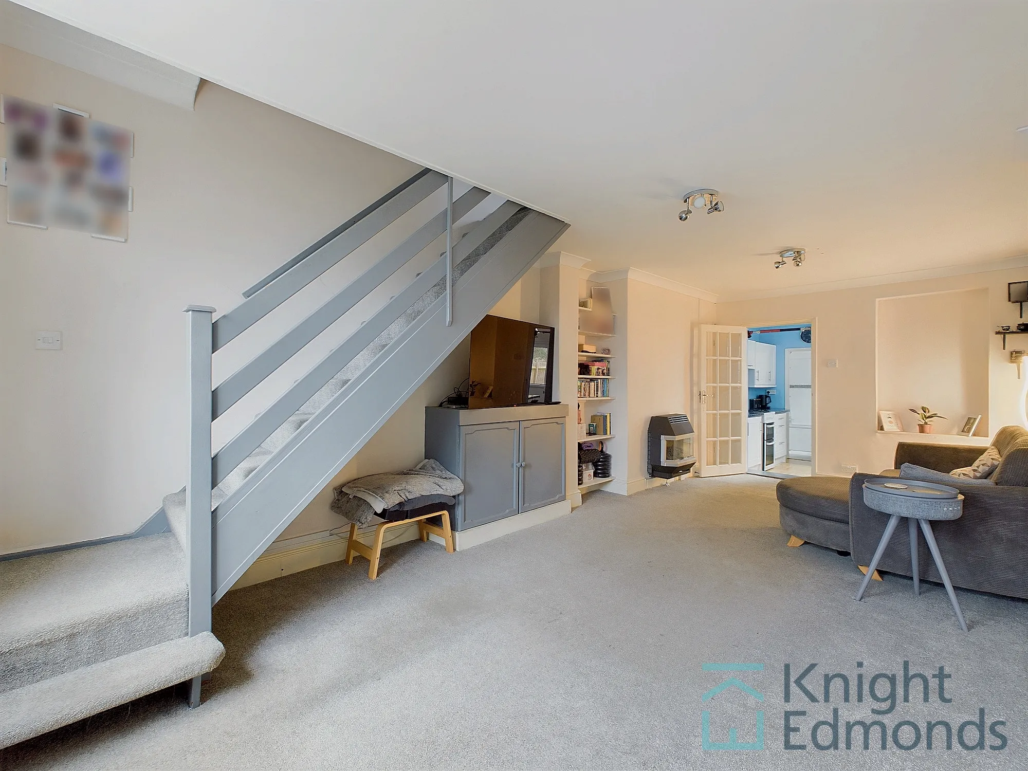 2 bed terraced house for sale in Fant Lane, Maidstone  - Property Image 3