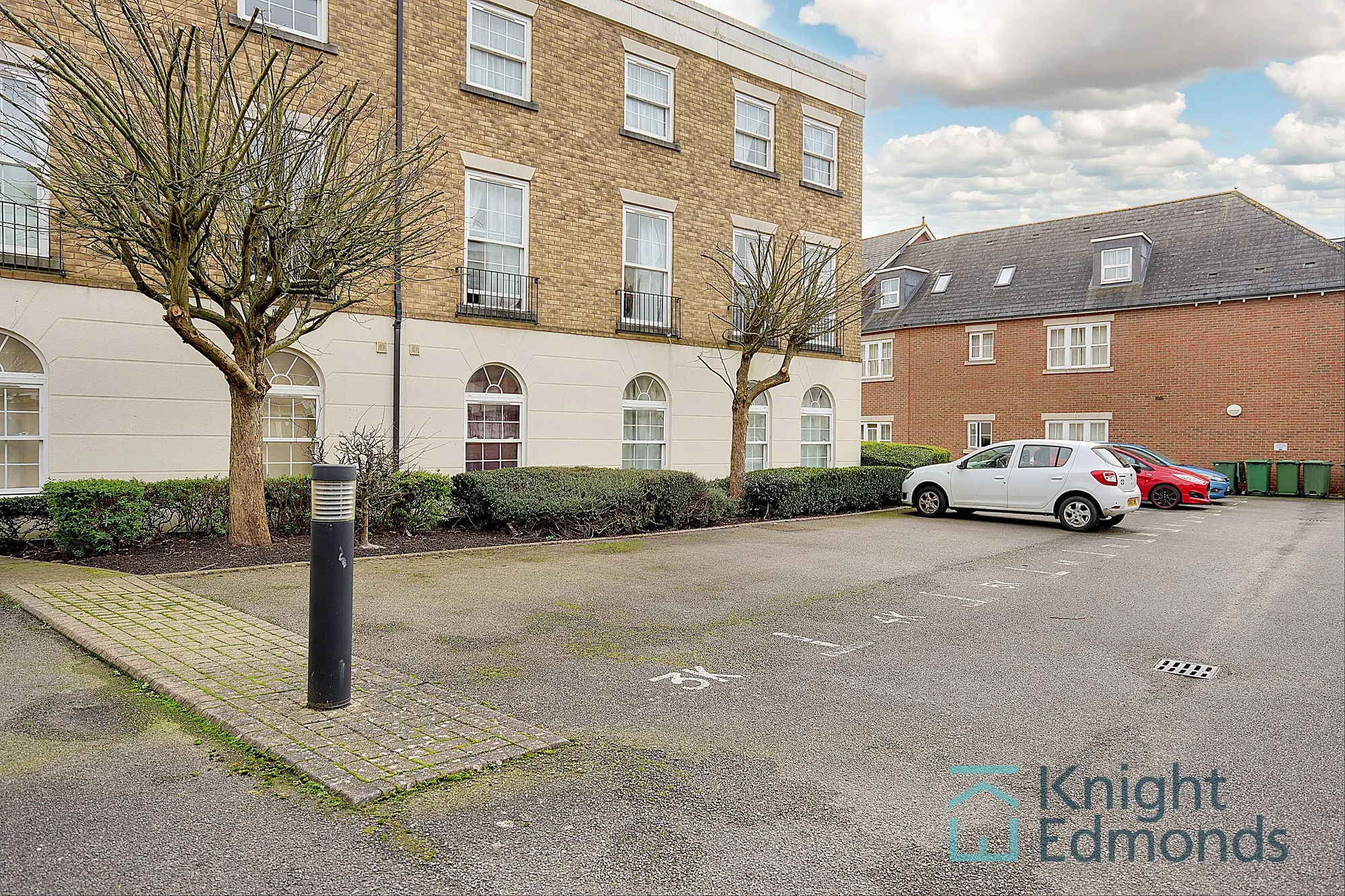 2 bed apartment for sale in Marigold Way, Maidstone  - Property Image 12
