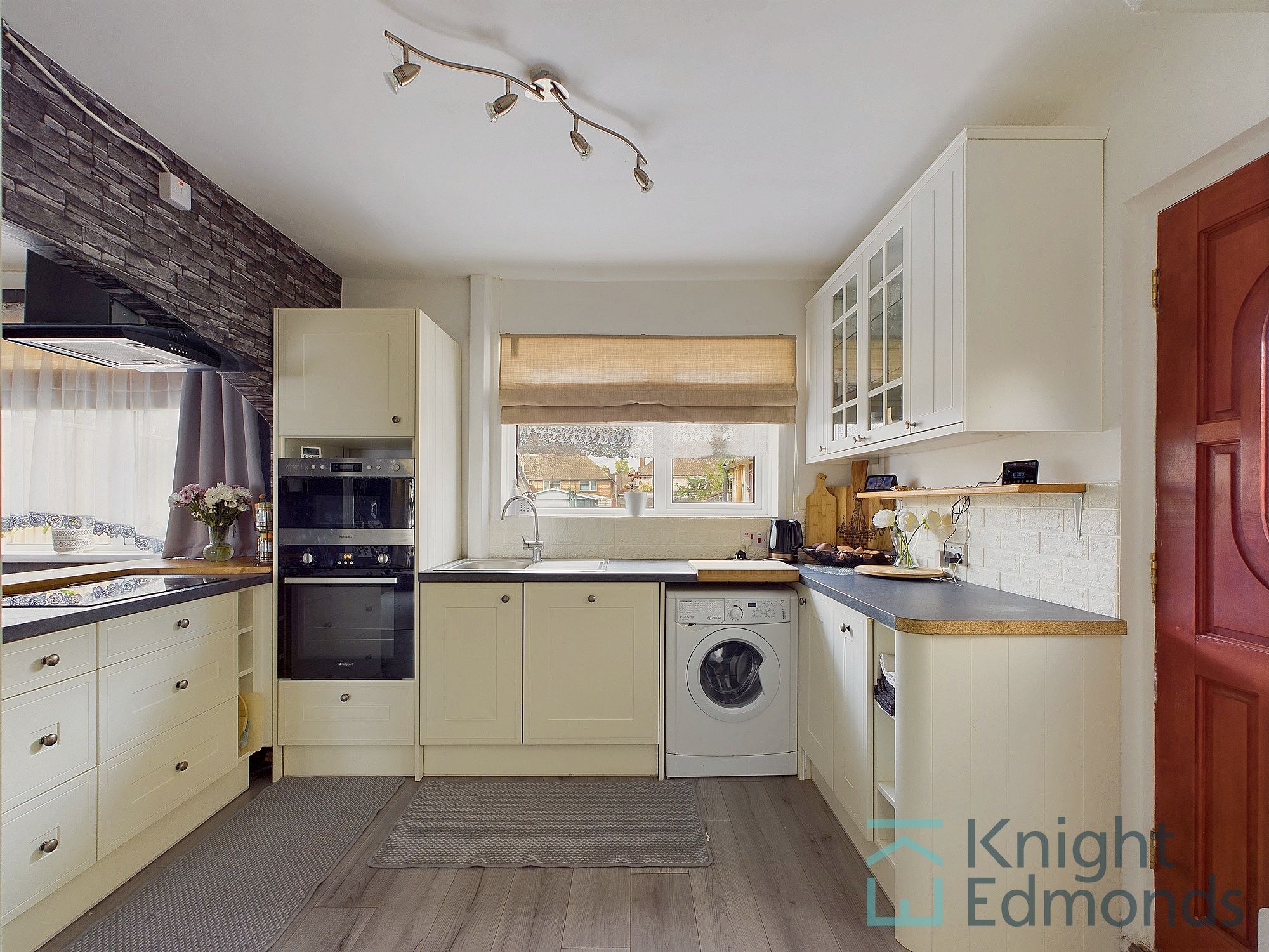 3 bed house for sale in Sussex Road, Maidstone  - Property Image 5