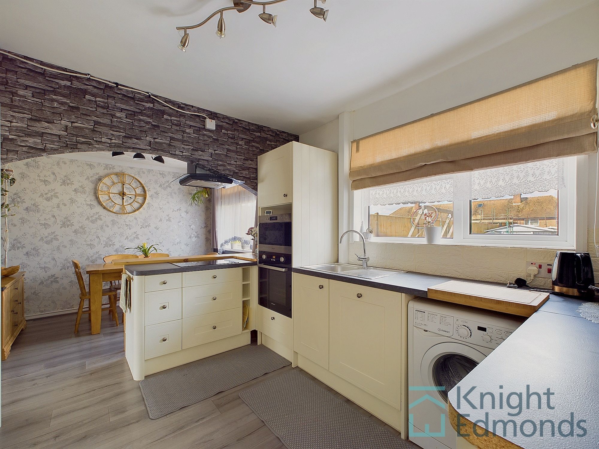 3 bed house for sale in Sussex Road, Maidstone  - Property Image 3