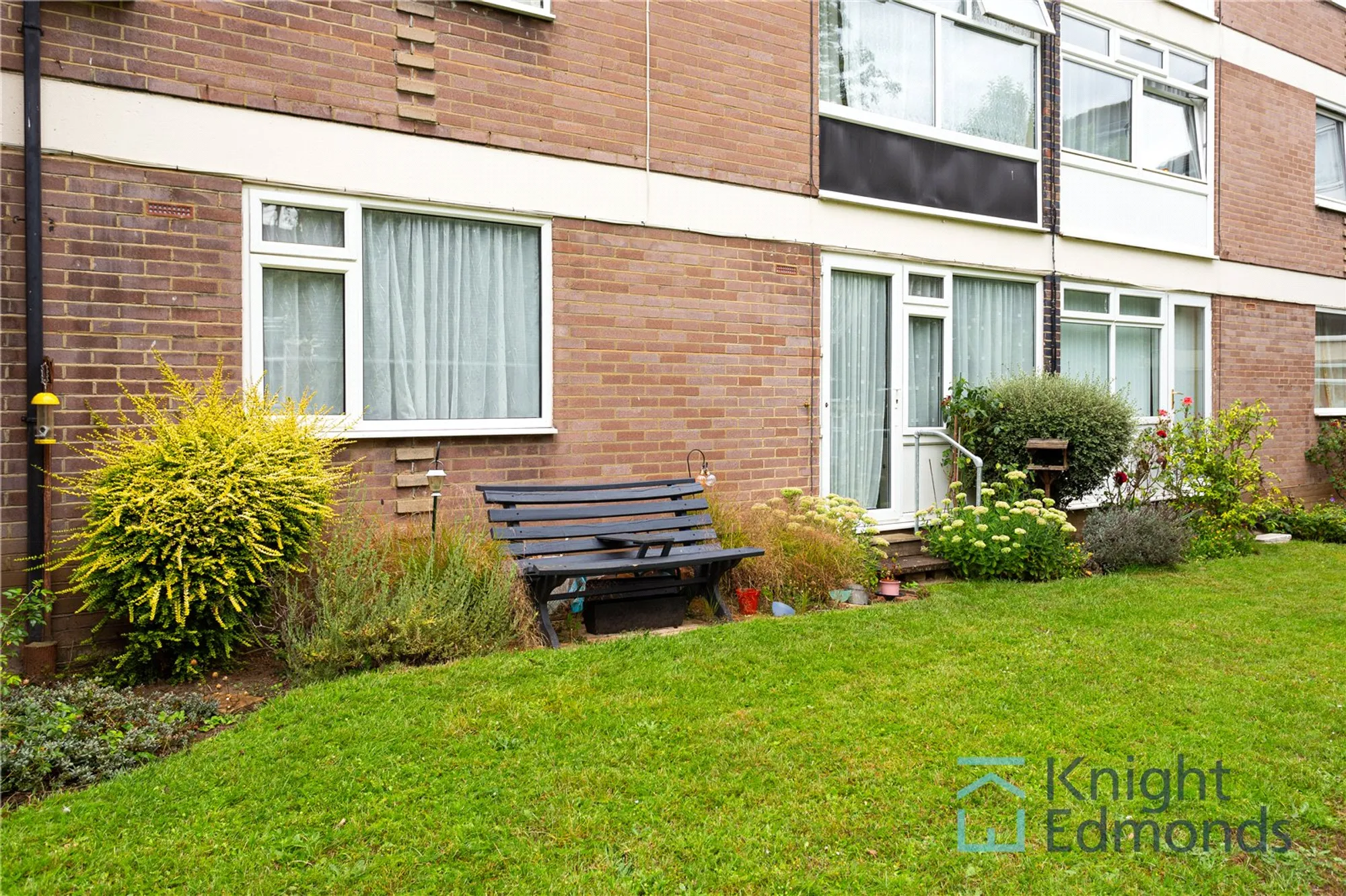 2 bed apartment for sale in Tonbridge Road, Maidstone  - Property Image 1