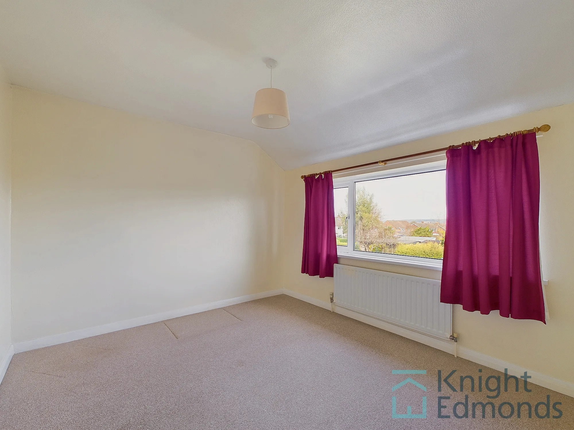 3 bed semi-detached house for sale in Spencer Way, Maidstone  - Property Image 9