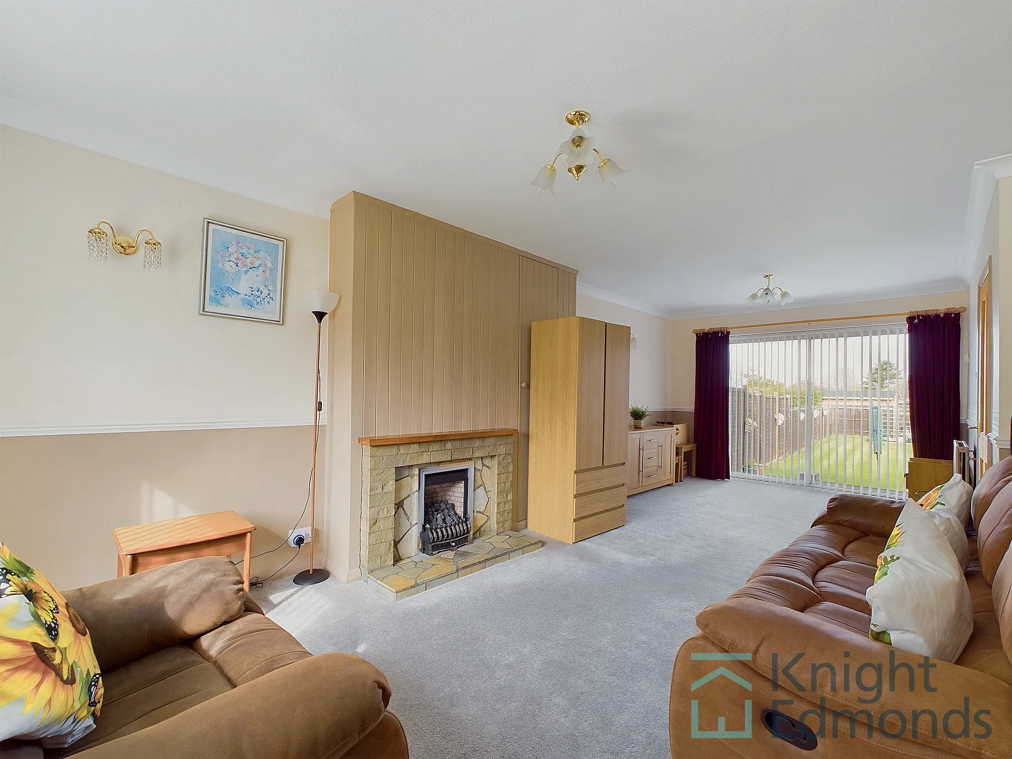 3 bed semi-detached house for sale in Spencer Way, Maidstone  - Property Image 3