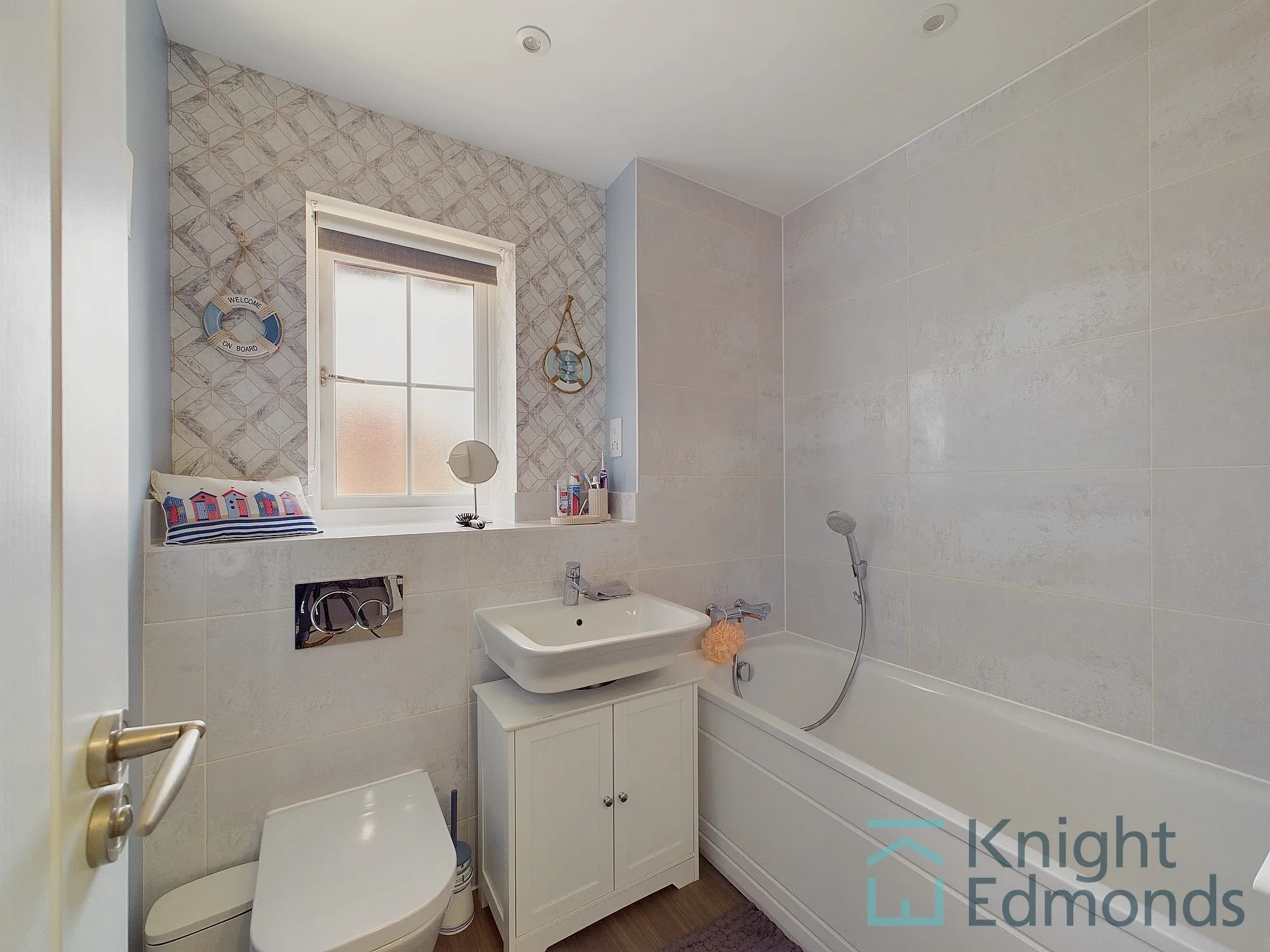 3 bed detached house for sale in Broad Drive, Maidstone  - Property Image 13