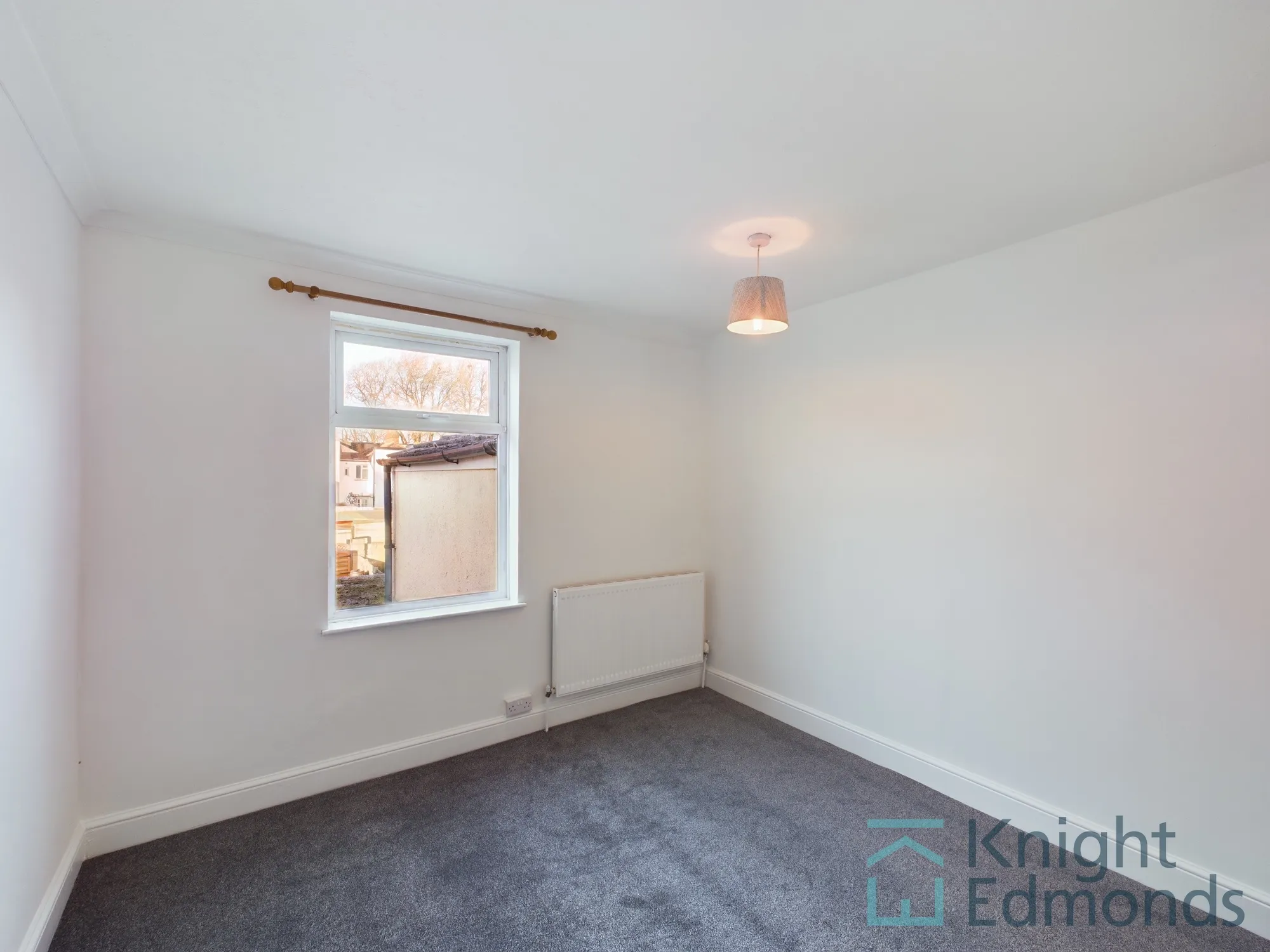 3 bed mid-terraced house for sale in Britton Street, Gillingham  - Property Image 7
