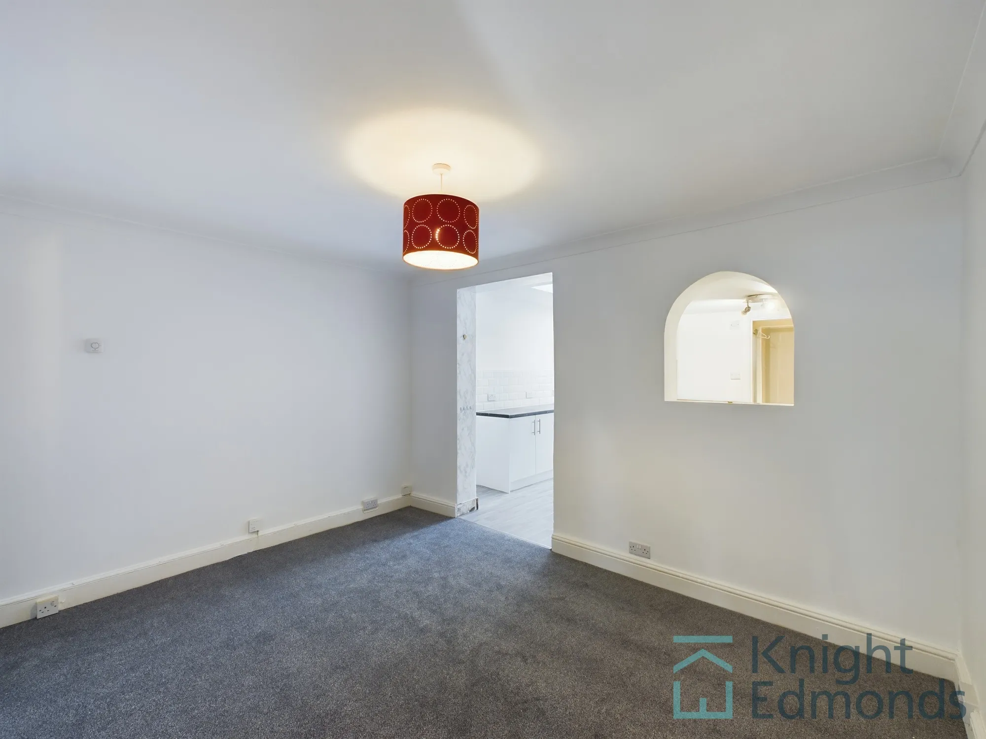3 bed mid-terraced house for sale in Britton Street, Gillingham  - Property Image 11