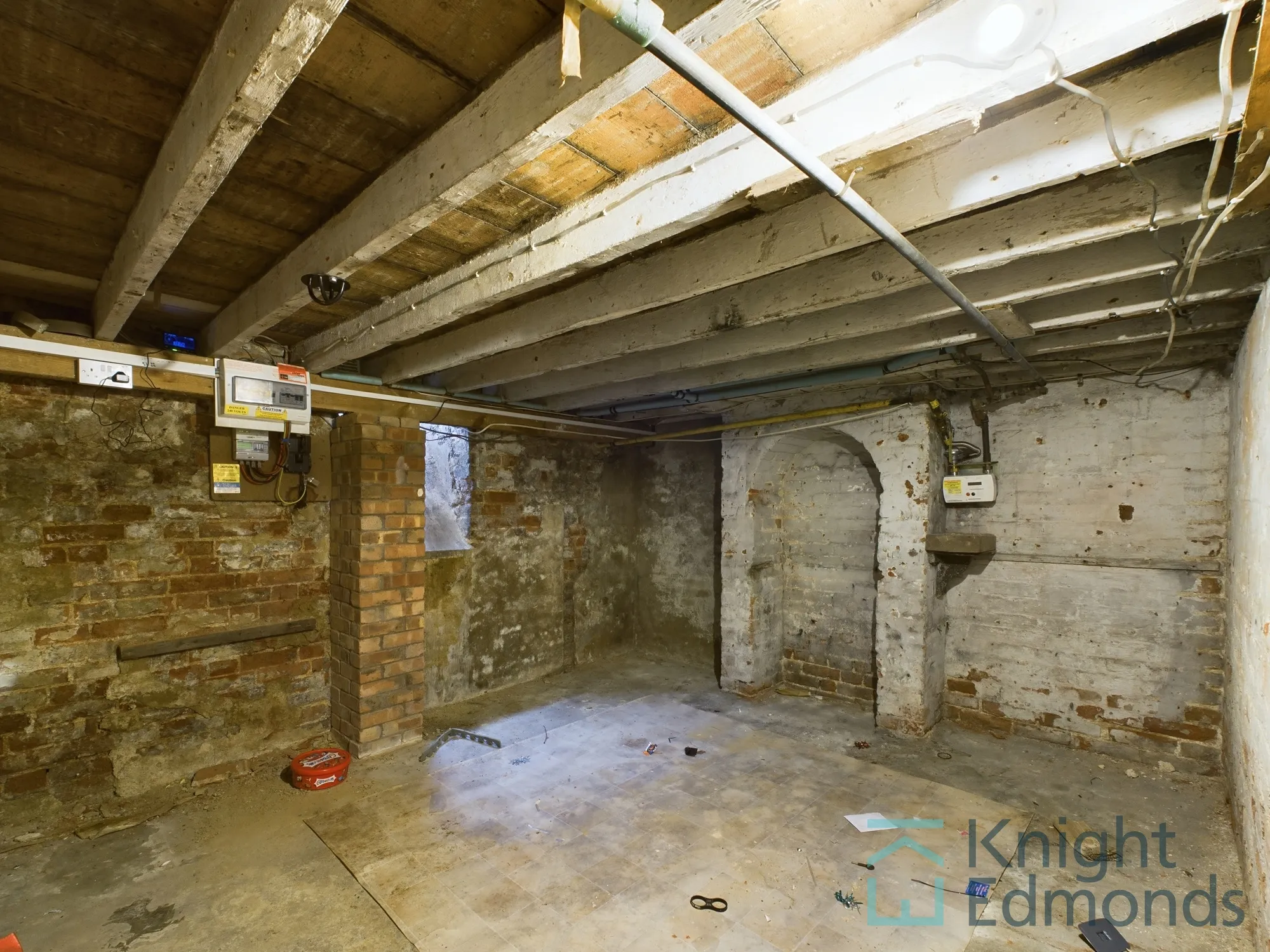 3 bed mid-terraced house for sale in Britton Street, Gillingham  - Property Image 12
