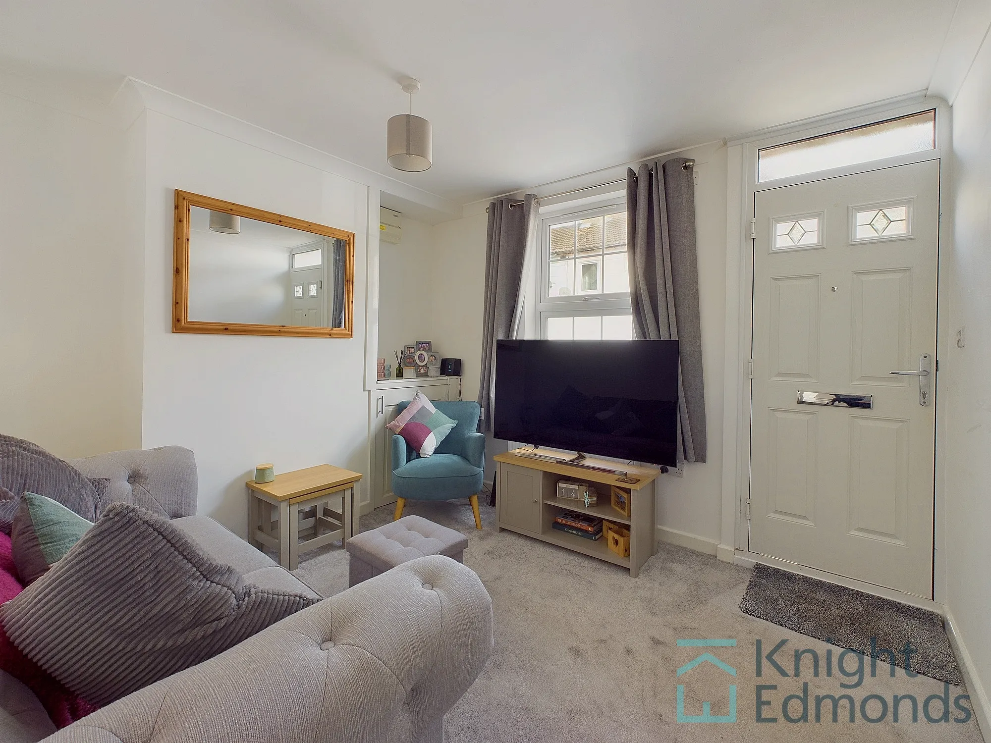 2 bed terraced house to rent in Gladstone Road, Maidstone  - Property Image 3