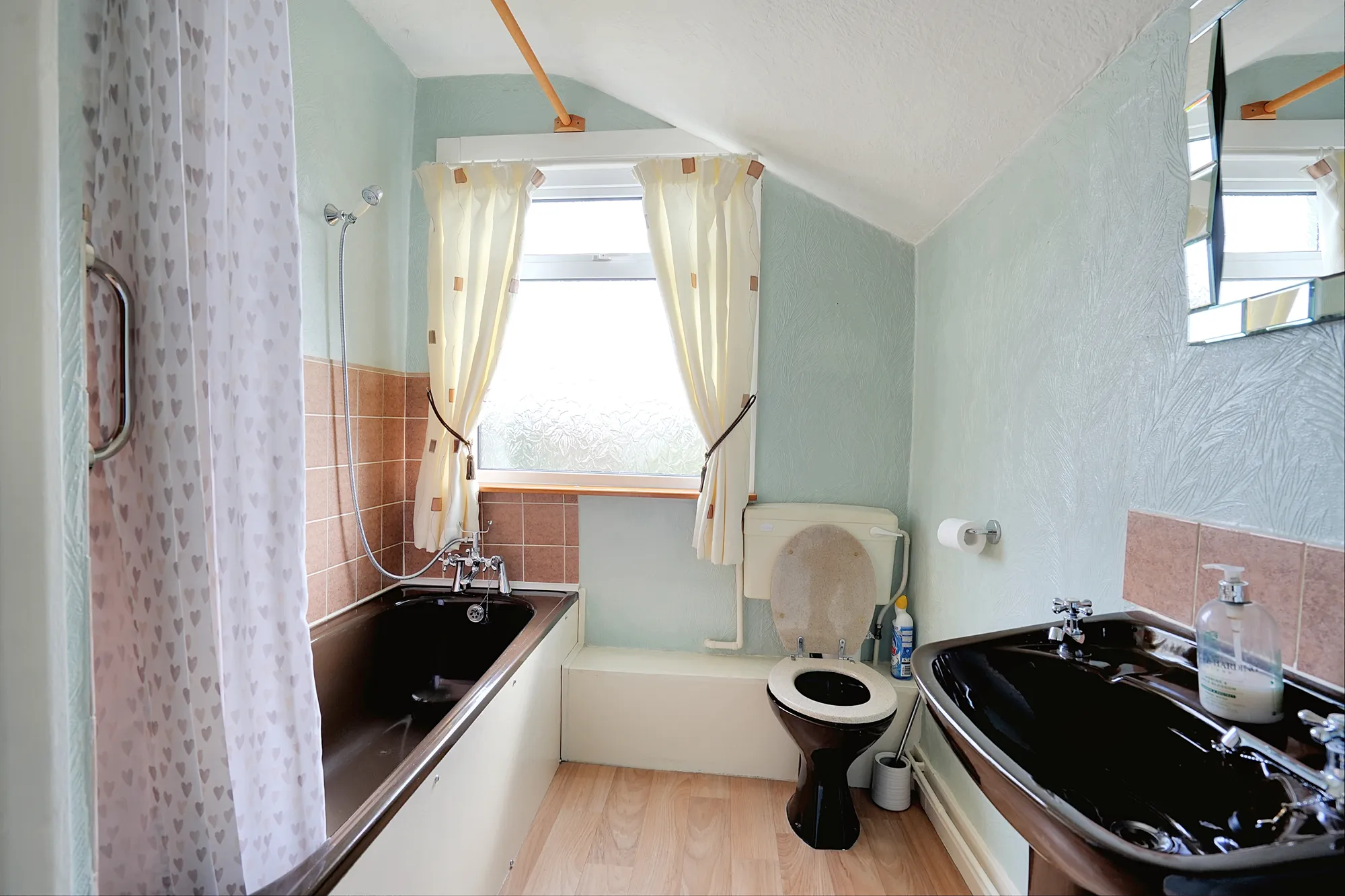 2 bed mid-terraced house for sale in Milton Street, Maidstone  - Property Image 10
